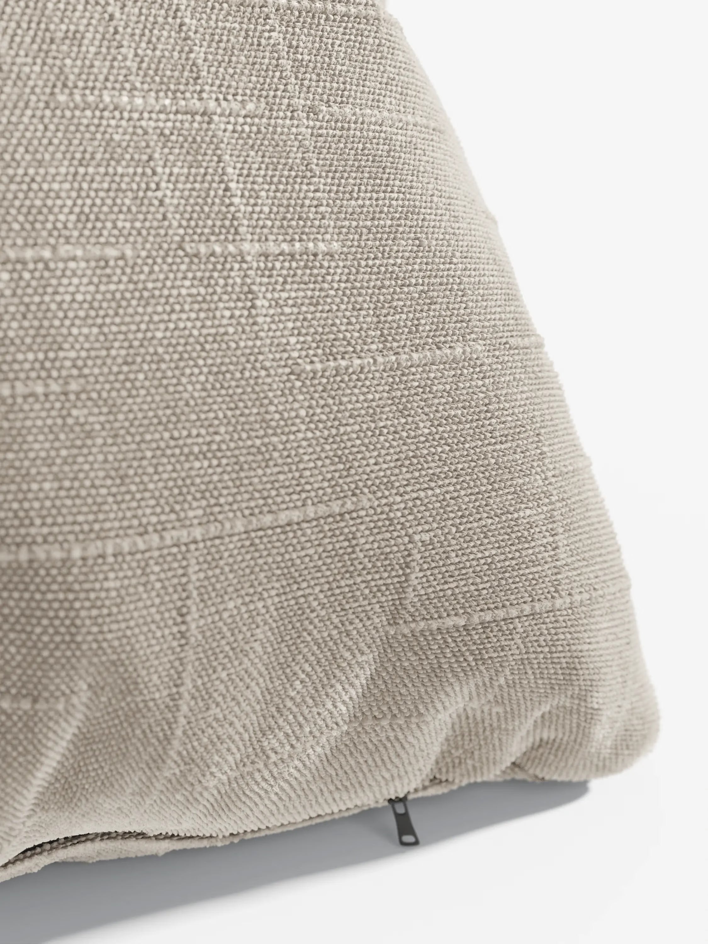 Kimono Decorative square padded cushion 45x45 in stain-resistant and water-repellent jacquard fabric