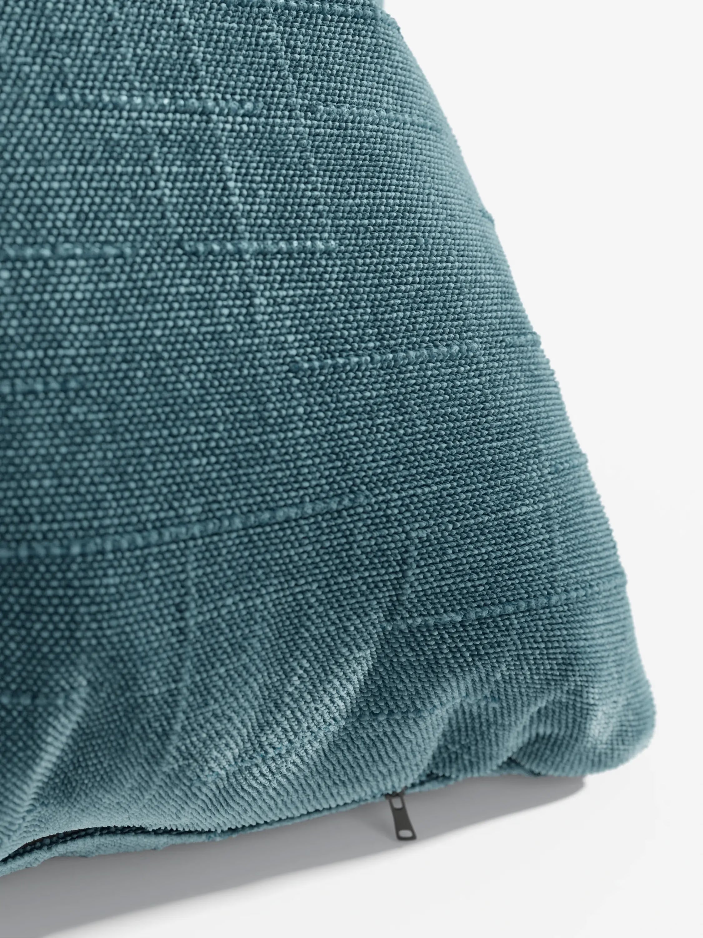 Kimono Decorative square padded cushion 45x45 in stain-resistant and water-repellent jacquard fabric