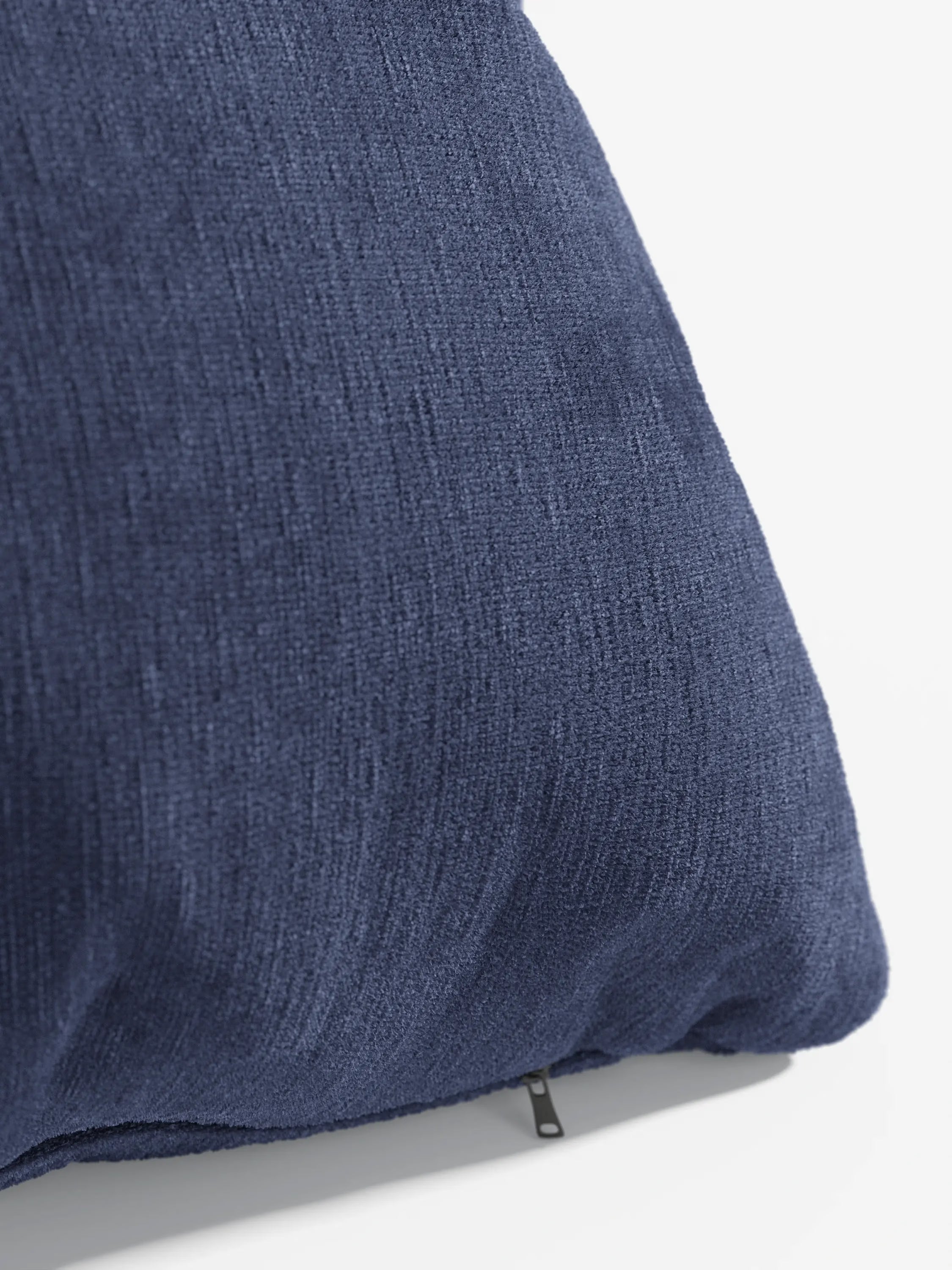 Bolero decorative square padded cushion 45x45 cm in stain-resistant velvet-effect fabric