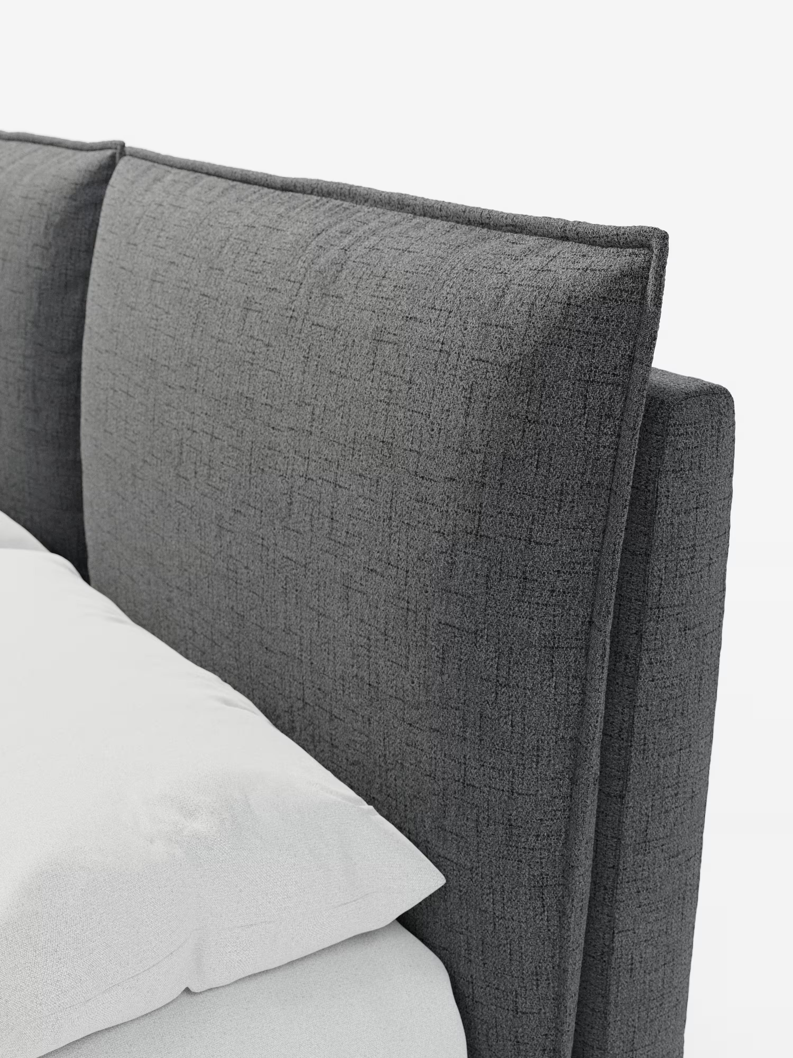 Cloe Cama acolchada de diseño elegante con patas de metal y tejido flameado impermeable