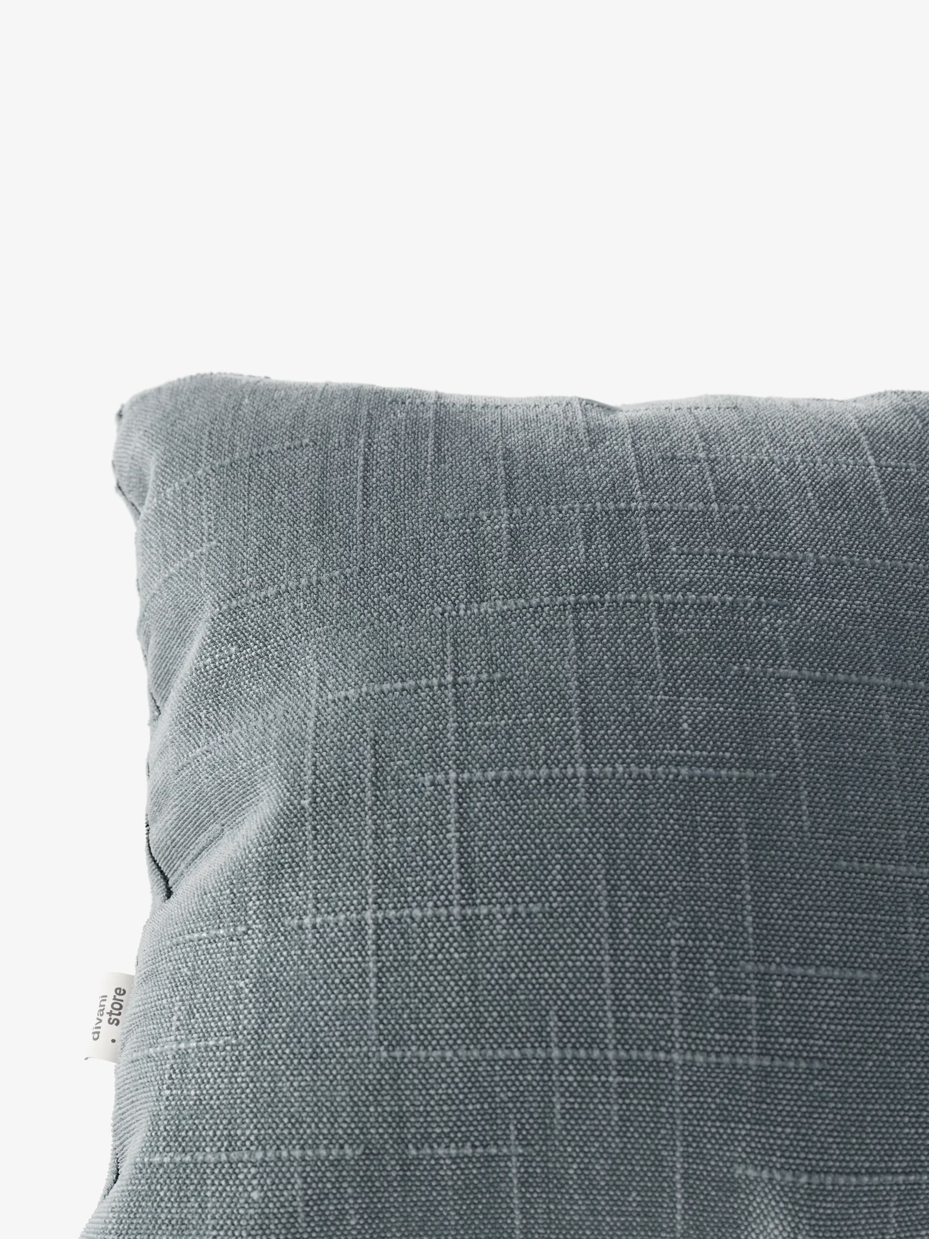 Kimono Decorative square padded cushion 45x45 in stain-resistant and water-repellent jacquard fabric