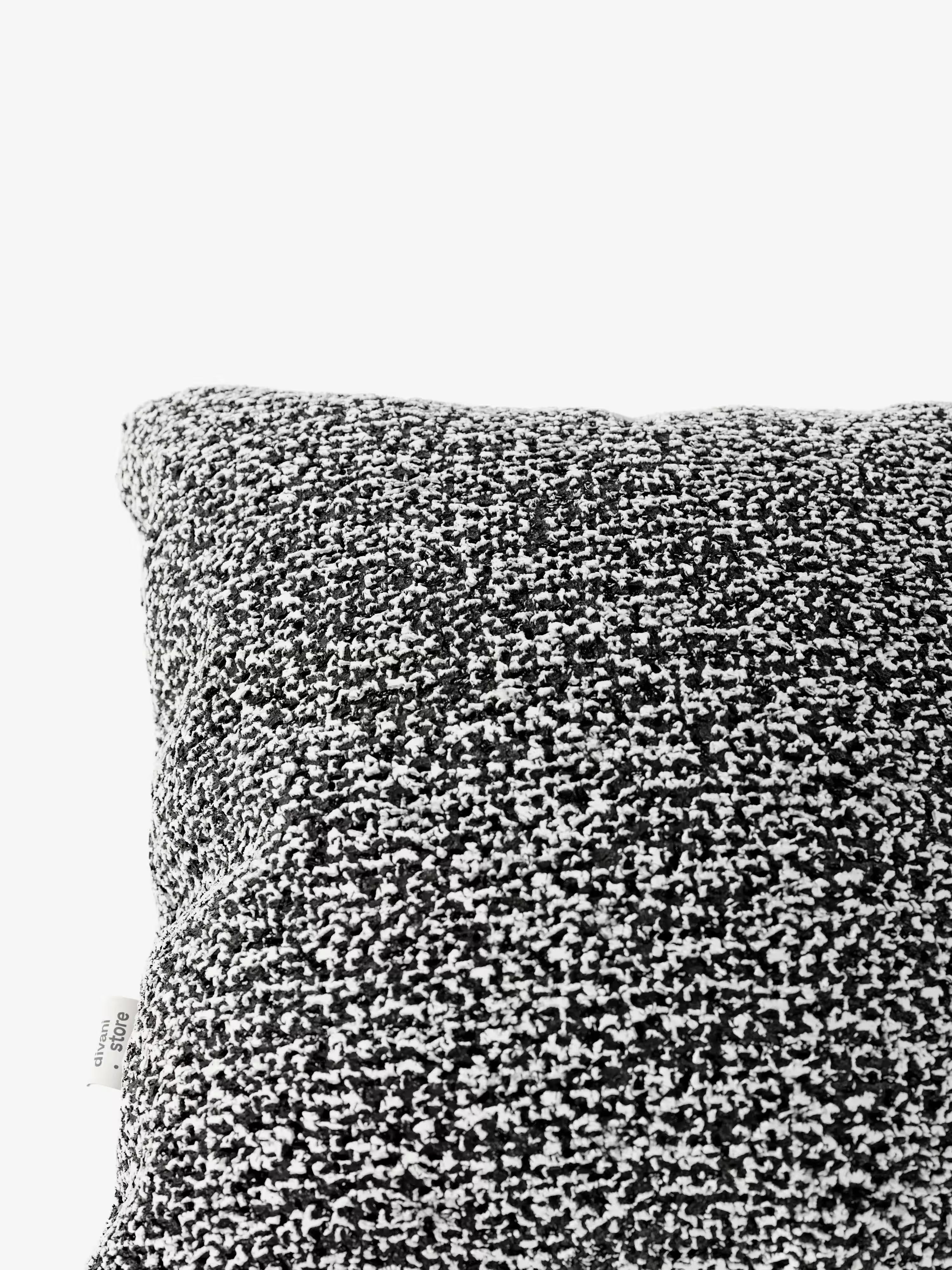 Magnolia Cuscino imbottito decorativo quadrato 45x45 in Bouclé Mélange Elegante e Materico