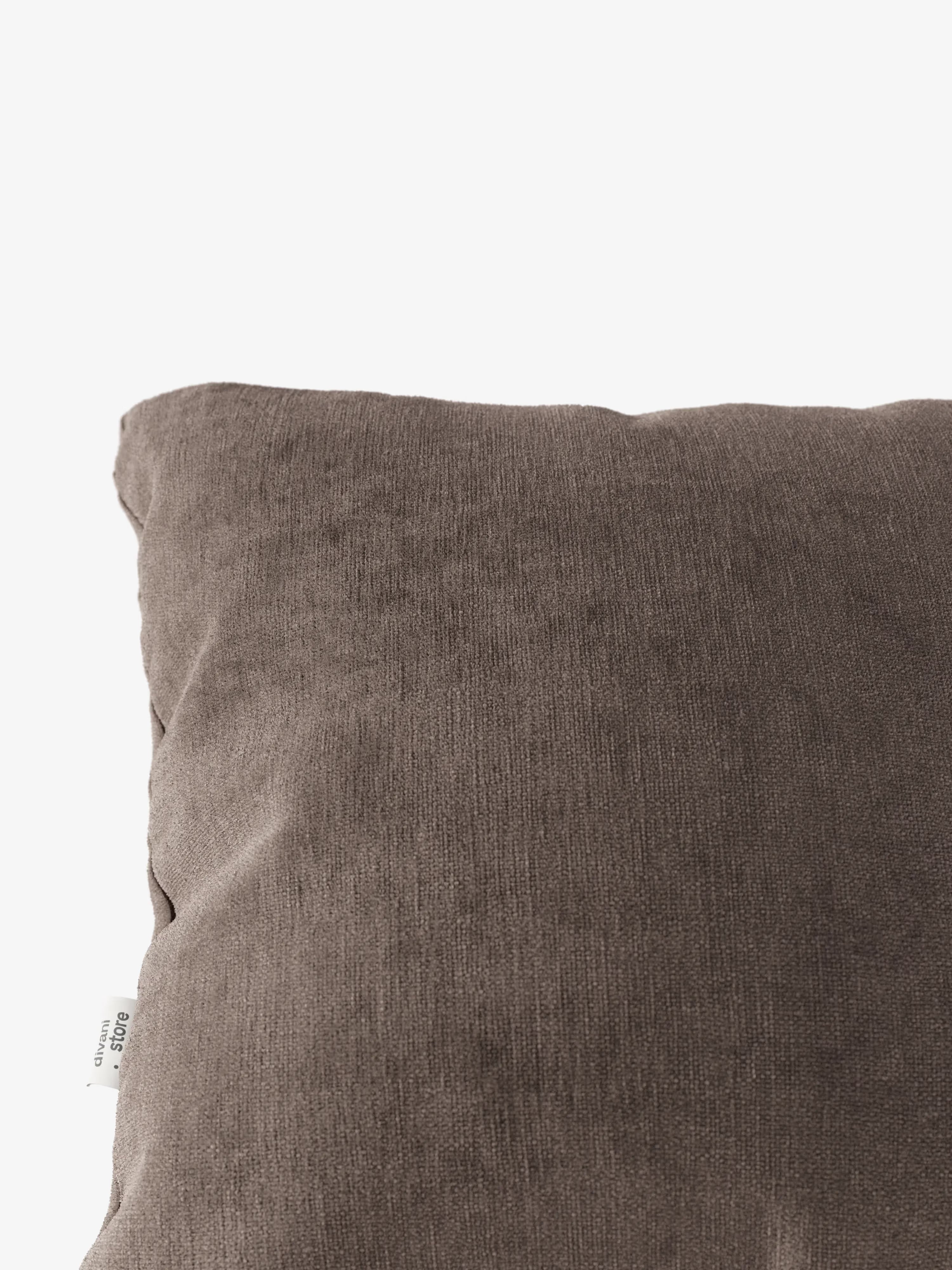 Bolero decorative square padded cushion 45x45 cm in stain-resistant velvet-effect fabric