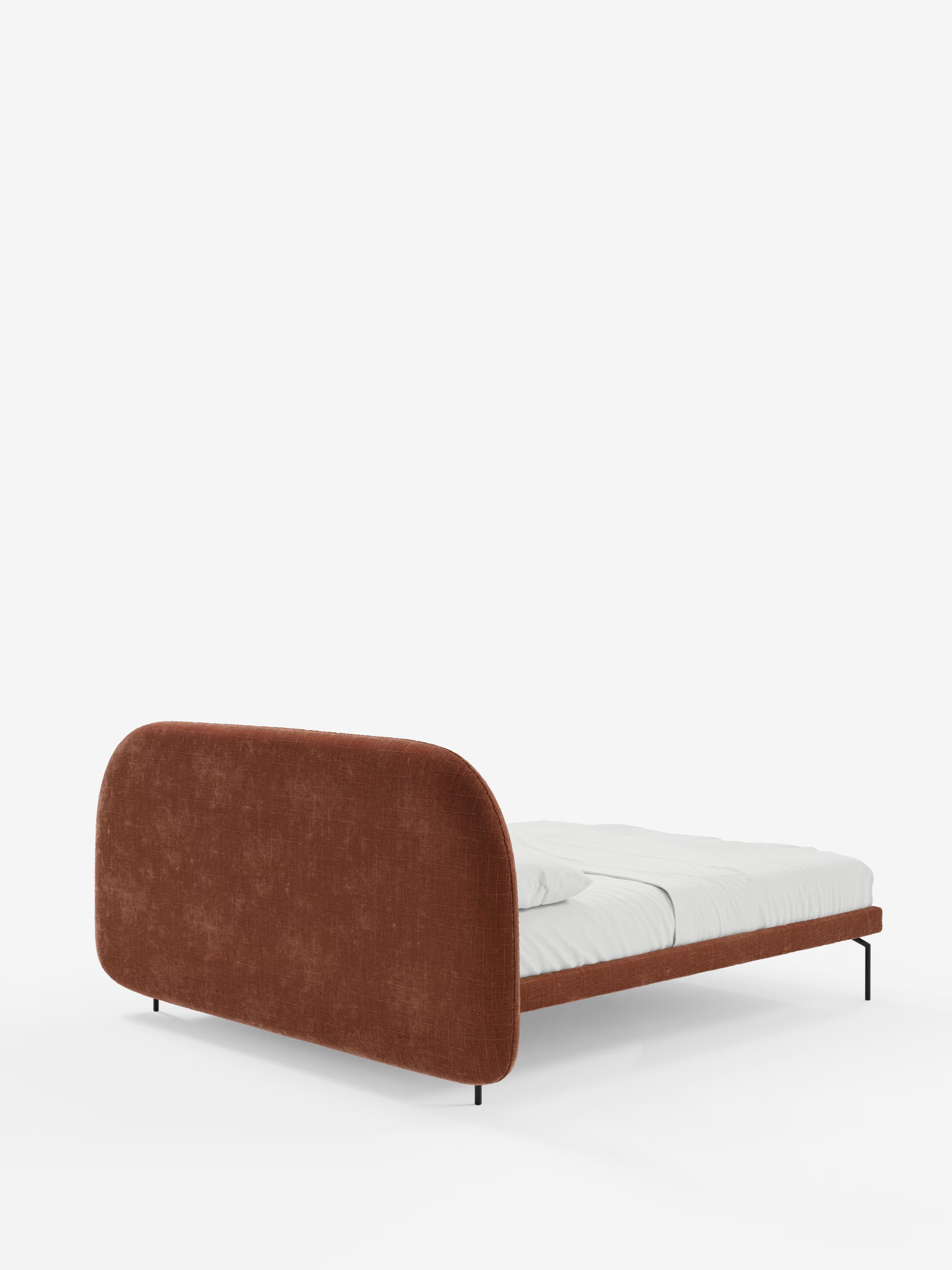 Soleil Cama acolchada de diseño con patas de metal y tejido jacquard antimanchas