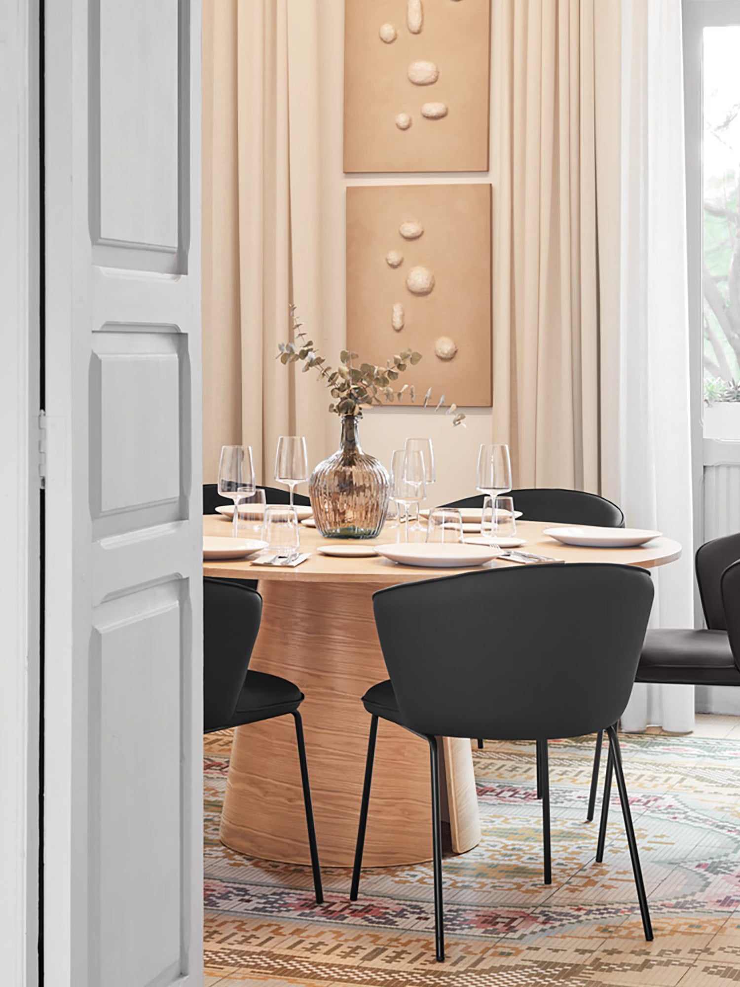 Add Silla de piel vegana - polipiel resistente y diseño ergonómico con base de metal