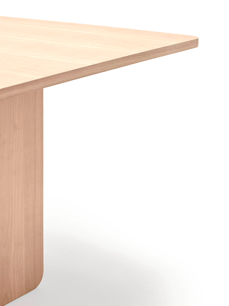 ARQ Mesa de comedor cuadrada en fresno natural o negro 137 cm
