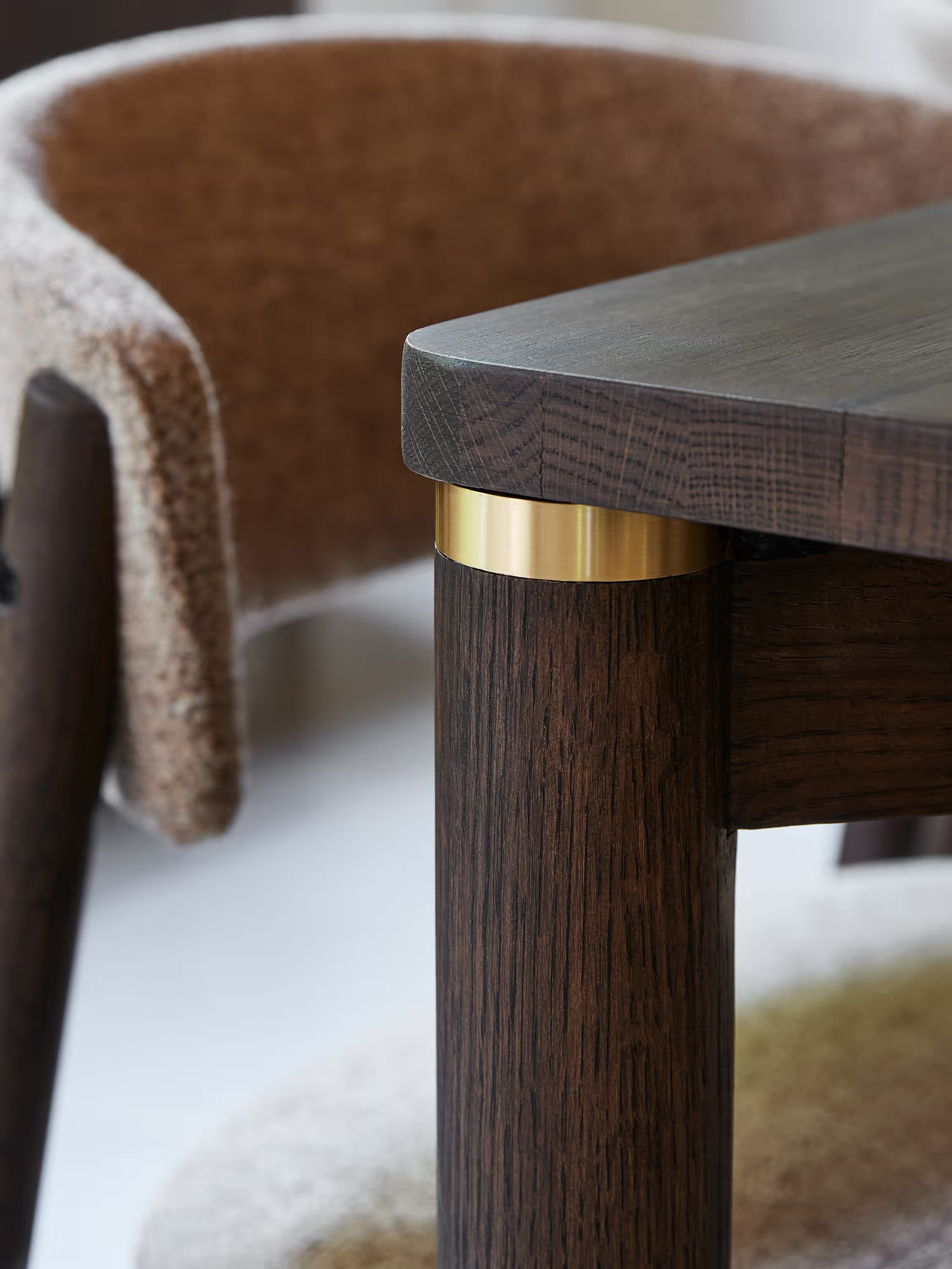 Arun Dining table in dark wood - brass details 180 x 95 cm
