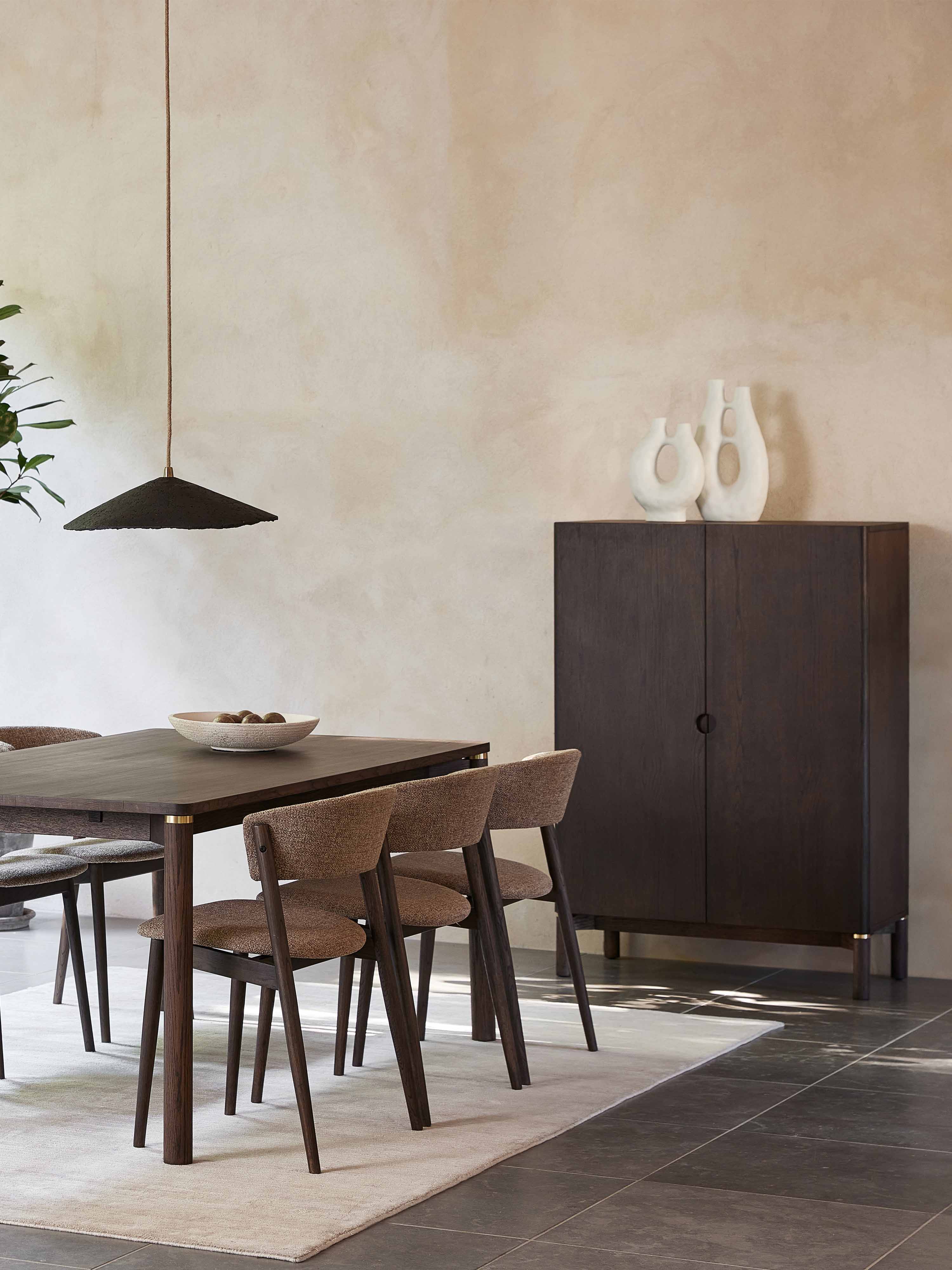Arun Dining table in dark wood - brass details 180 x 95 cm