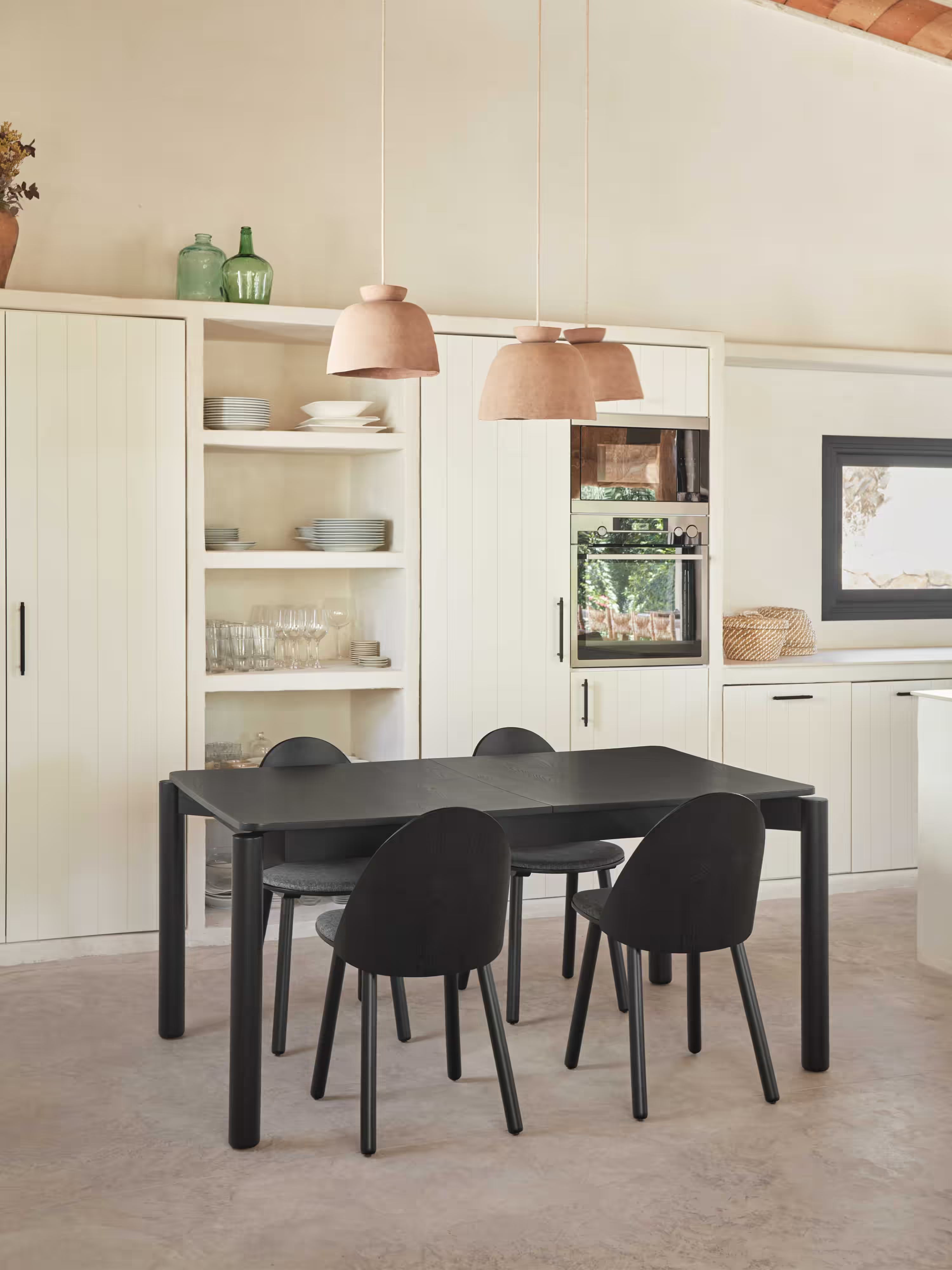 Atlas extendable solid wood and black ash table - natural design 160 (200) x 100 cm