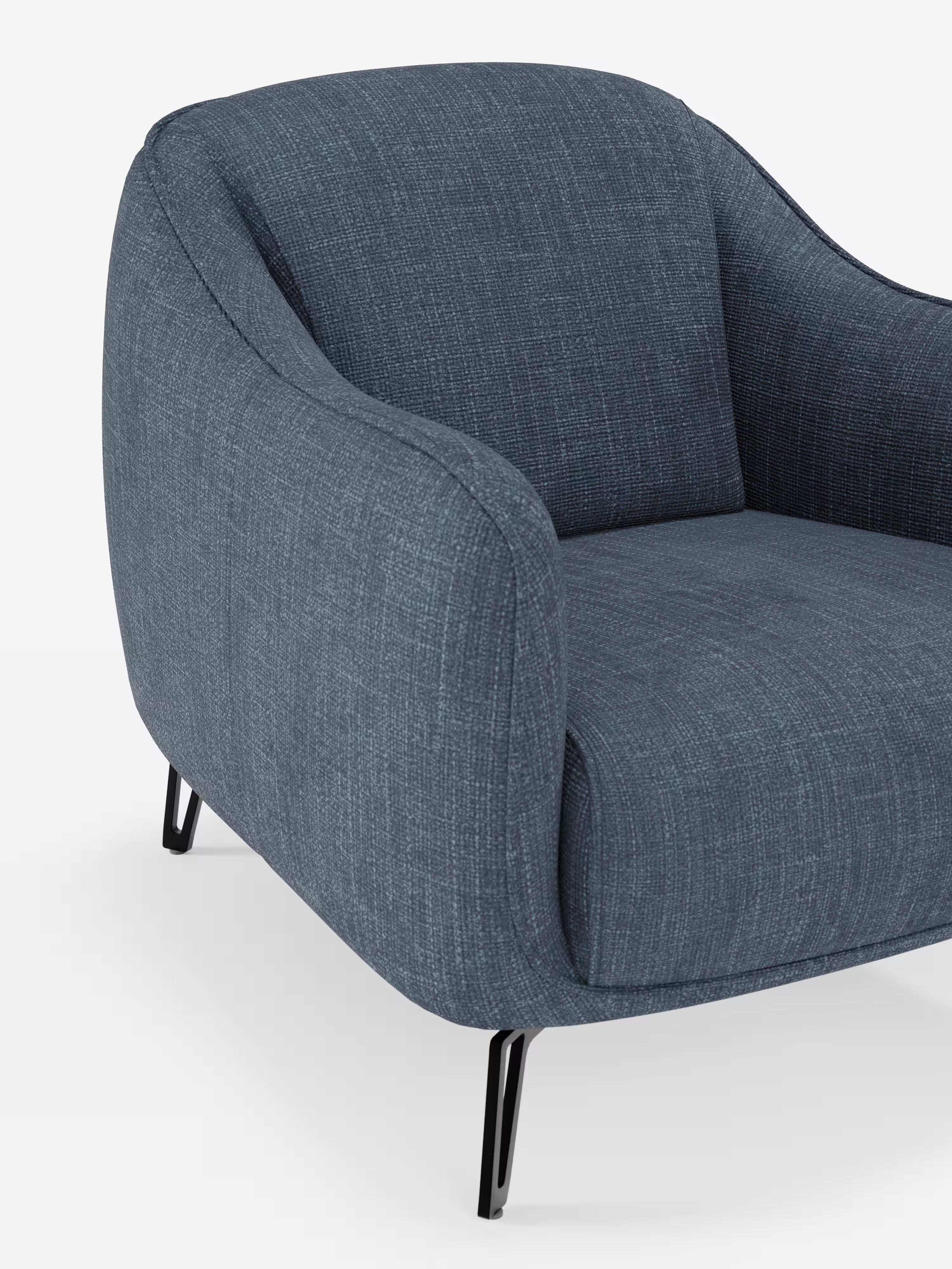 Avela poltroncina moderna dal comfort avvolgente in tessuto impermeabile