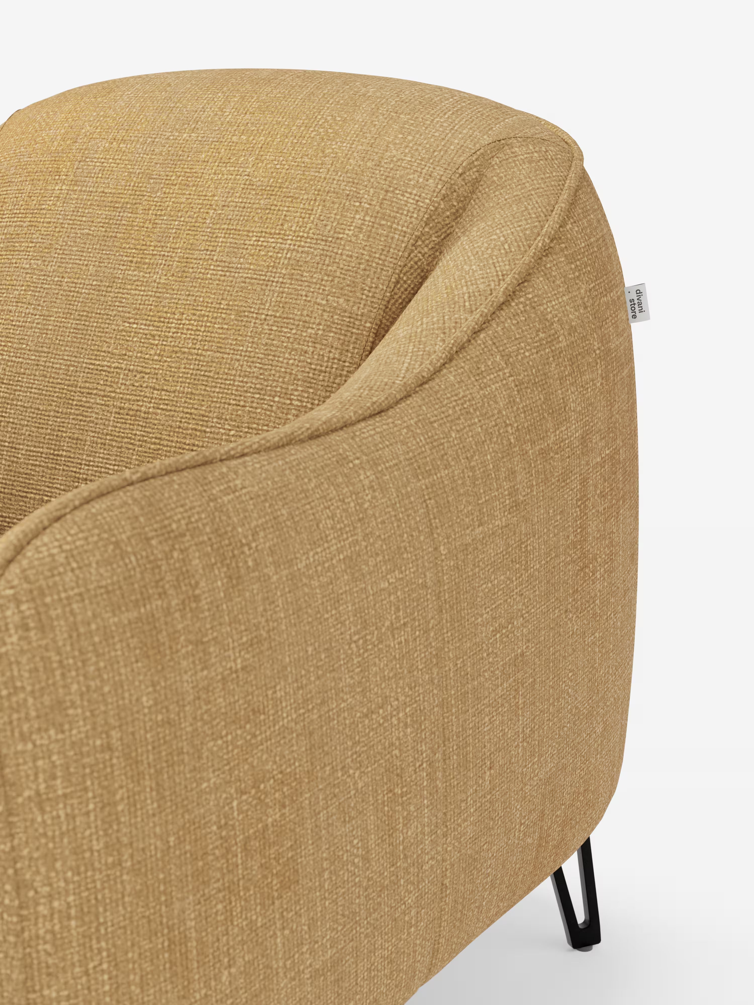 Avela poltroncina moderna dal comfort avvolgente in tessuto impermeabile