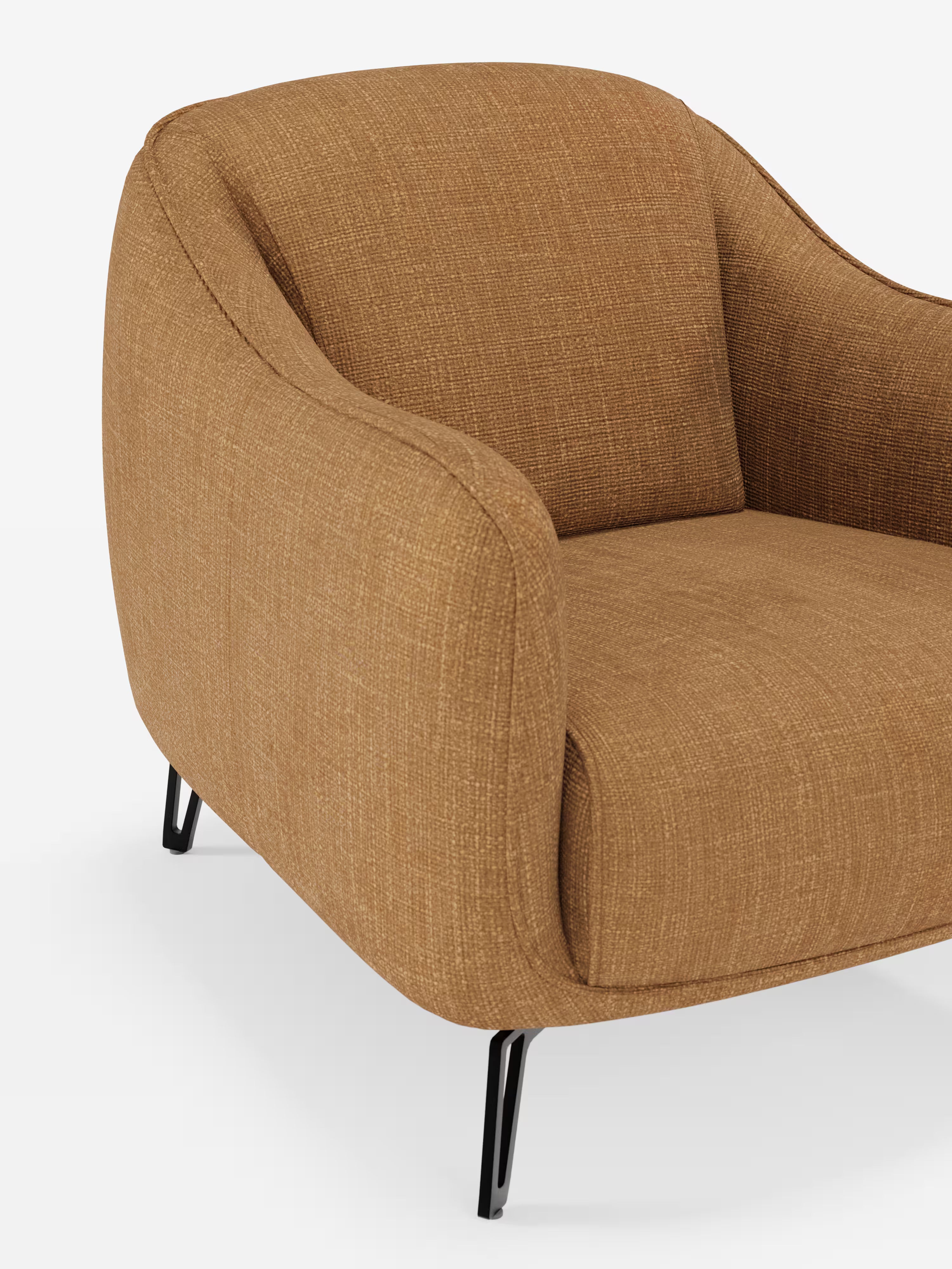 Avela poltroncina moderna dal comfort avvolgente in tessuto impermeabile