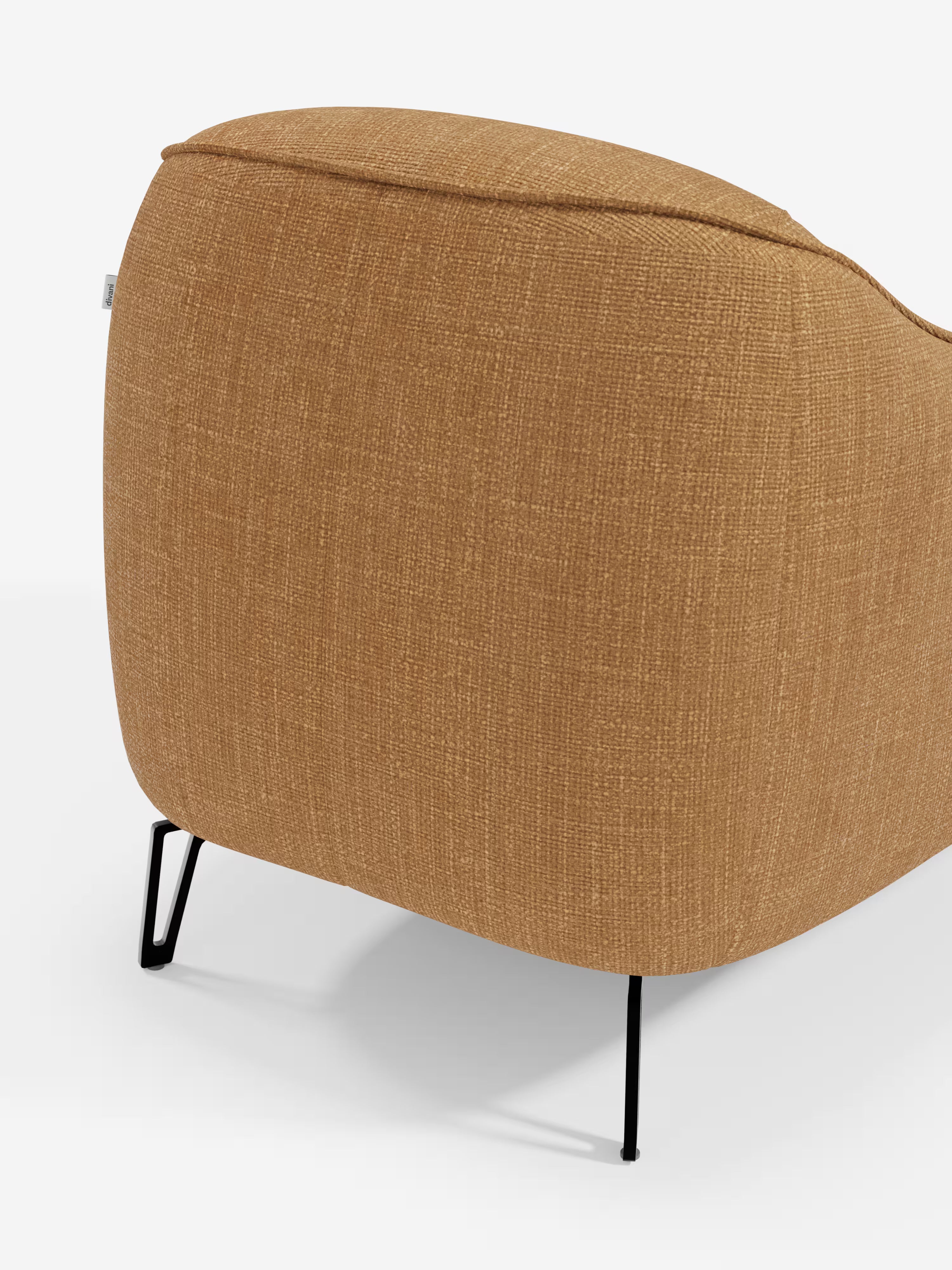 Avela poltroncina moderna dal comfort avvolgente in tessuto impermeabile