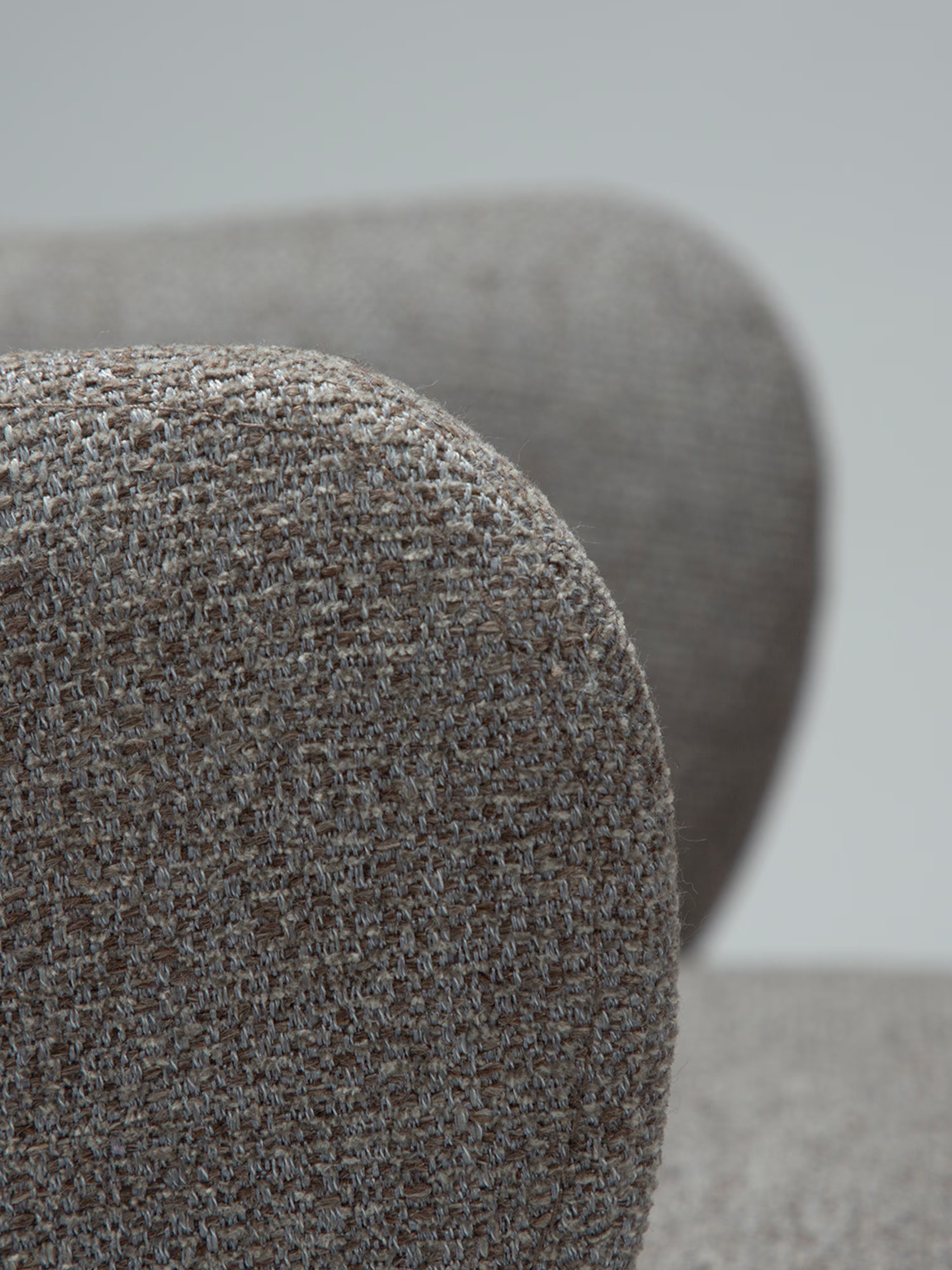 Bae Chaise pivotante en bouclé – Confort supérieur avec base à retour automatique