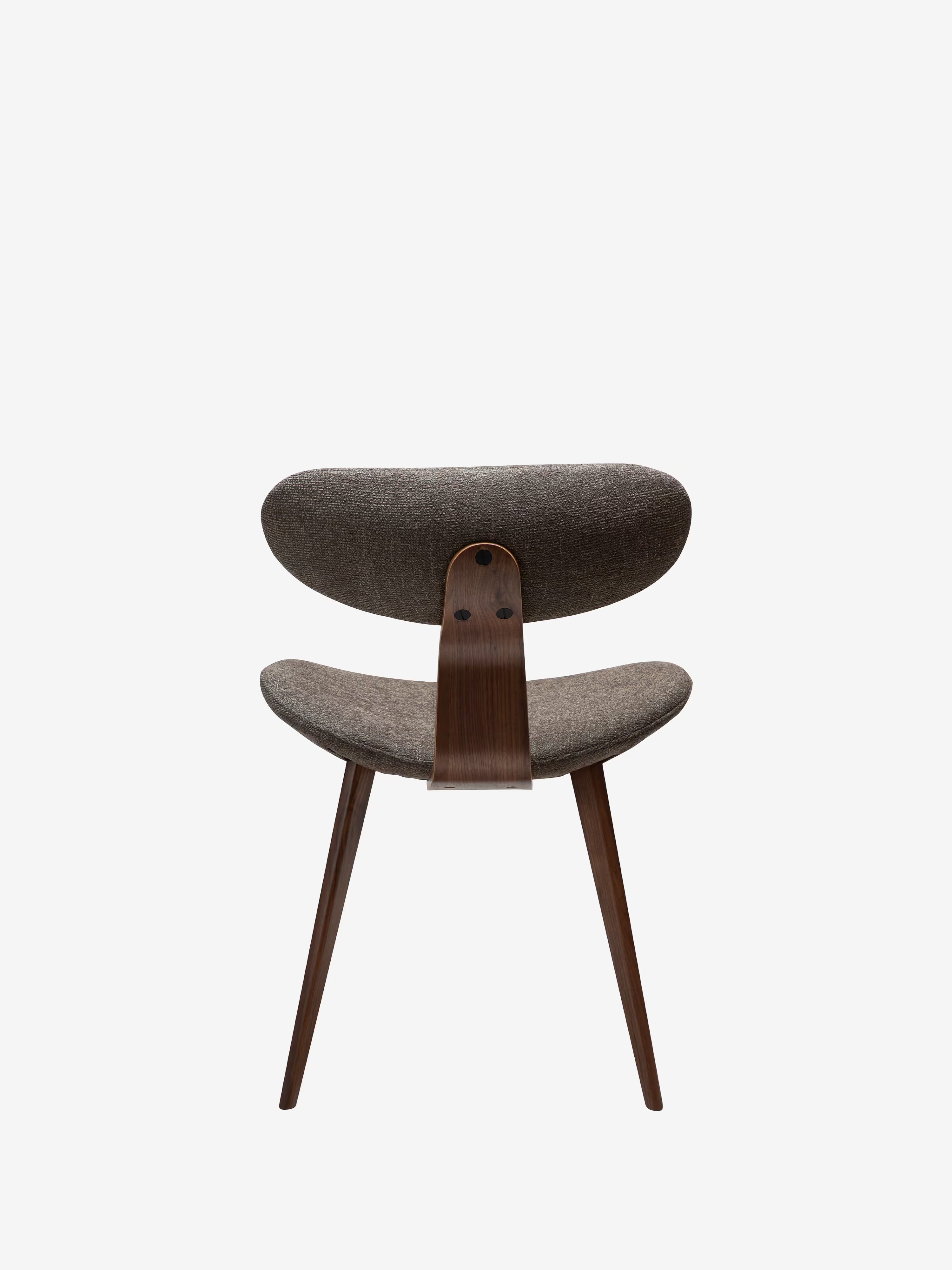 Buckle Chaise en bouclé avec pieds en bois massif - design scandinave futuriste