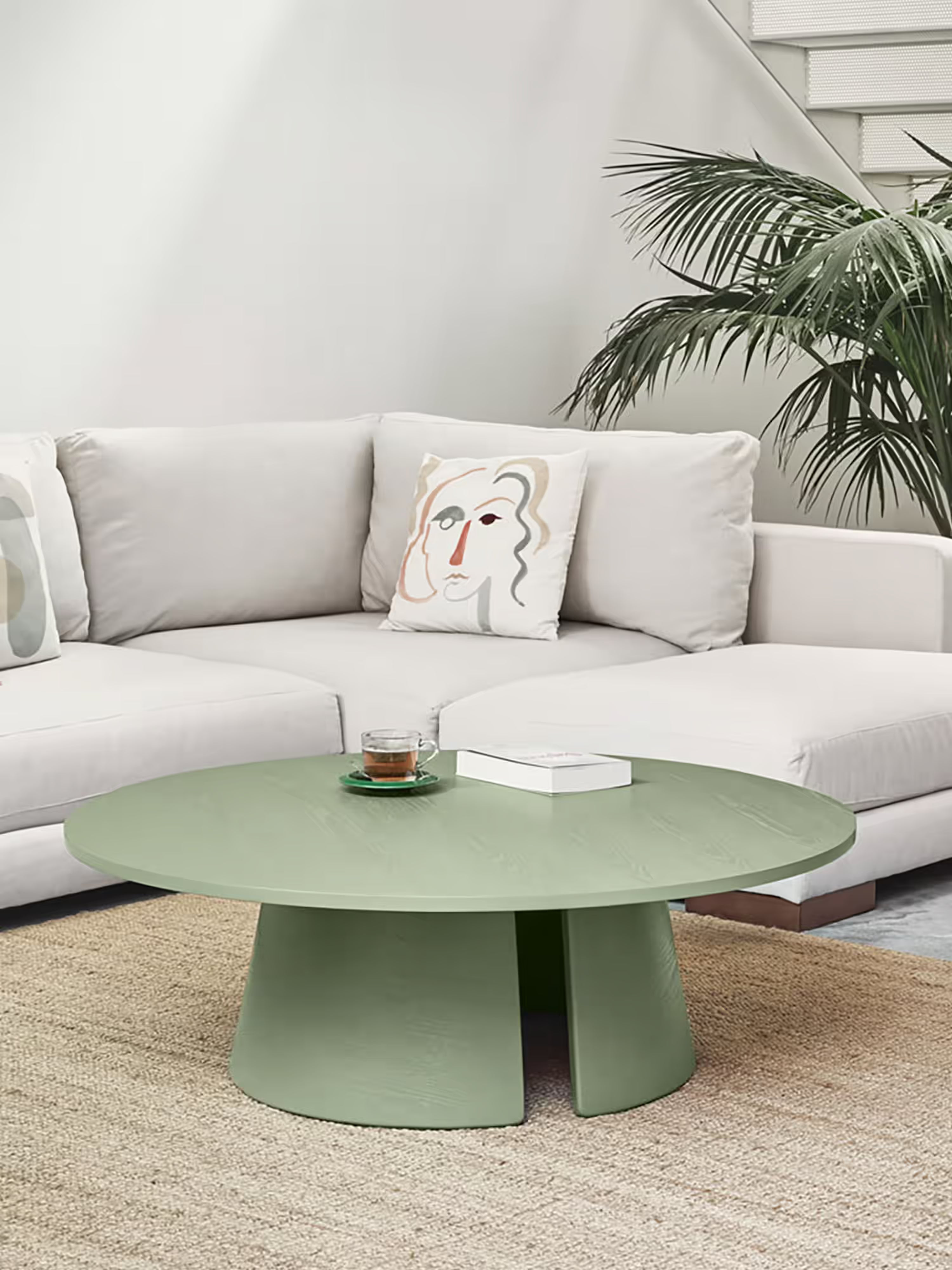 Cep Low Coffee Table in Curved Green Wood – Minimalist Design 110 x 36 cm