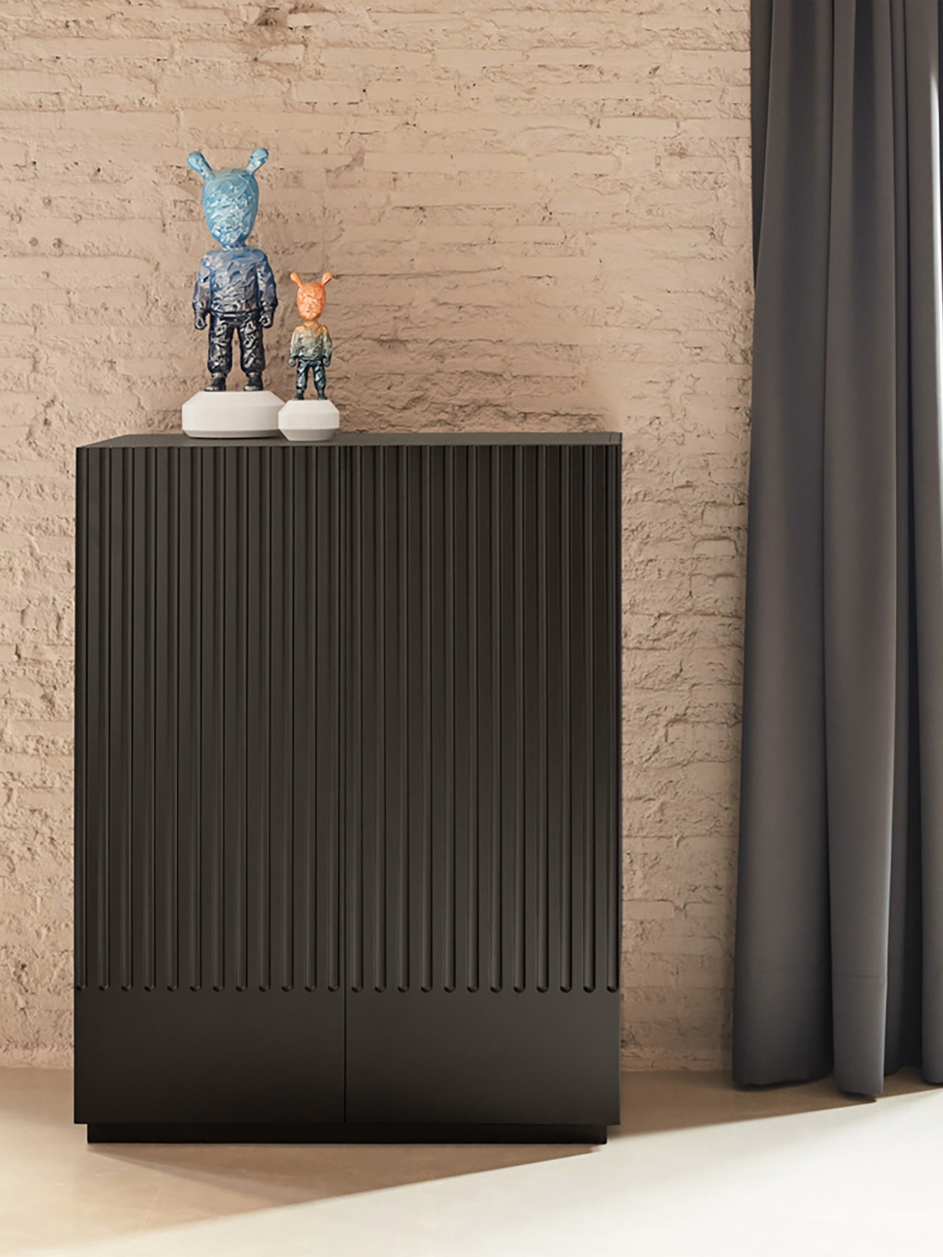 Doric aparador alto de MDF lacado negro - aparador de 2 puertas 91 x 120 cm