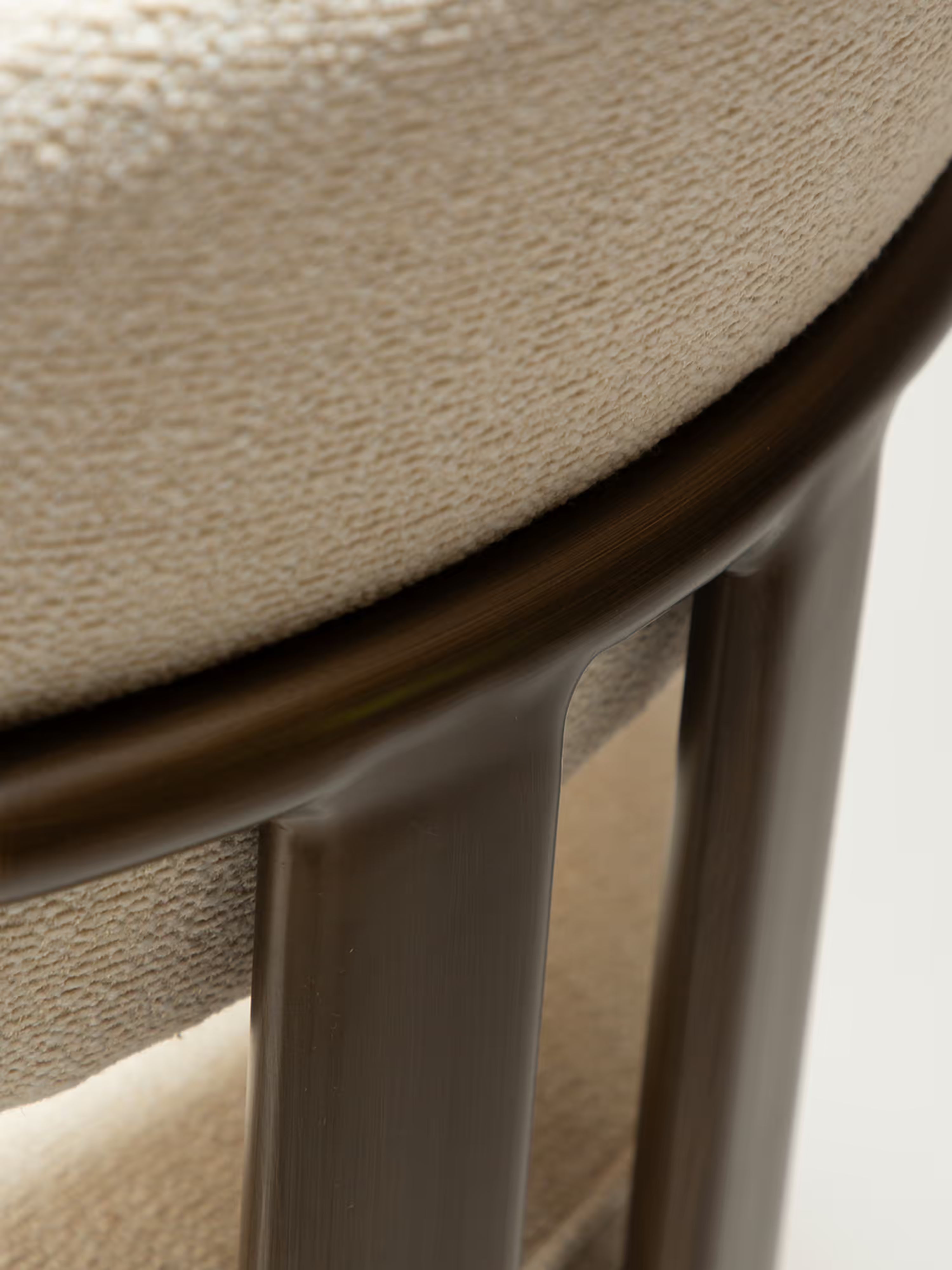 Duct Chaise avec accoudoirs élégante – design raffiné en tissu bouclé et structure en métal