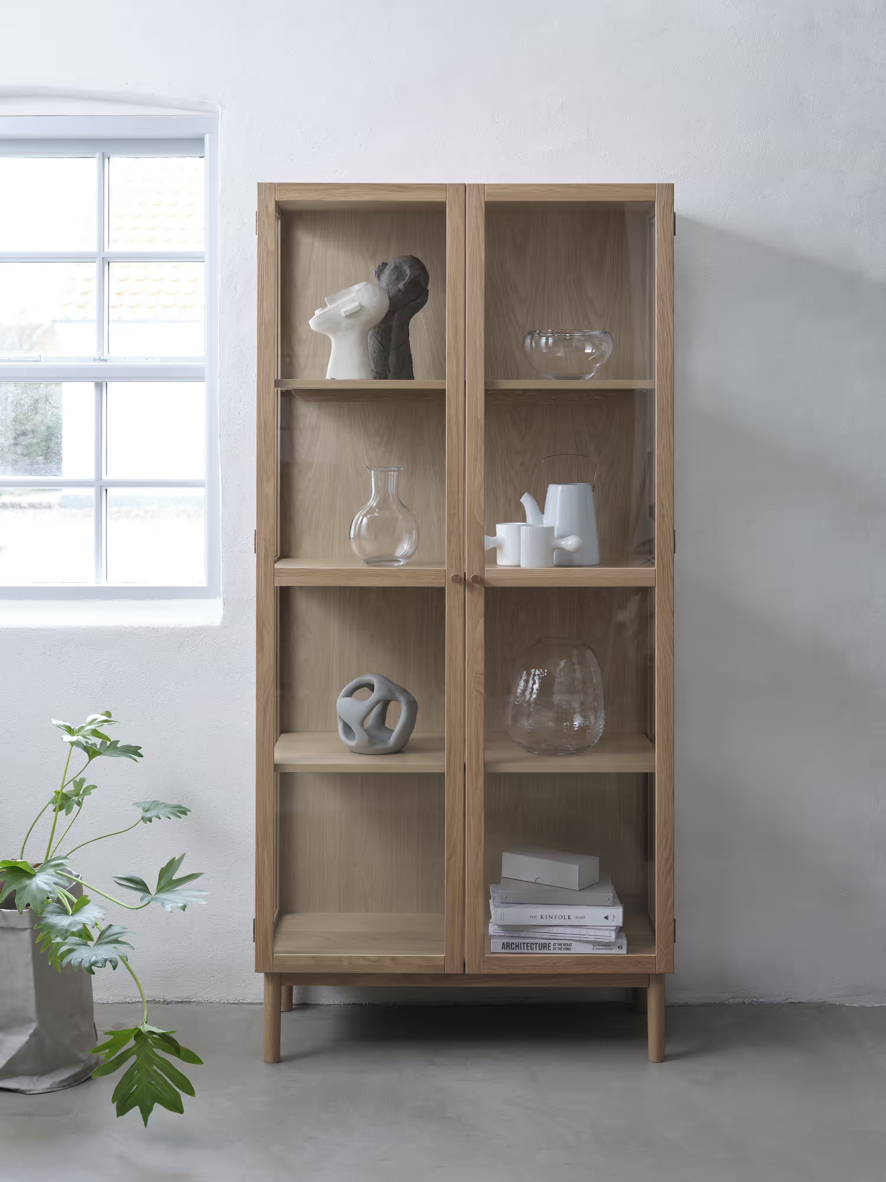 Elba tall display cabinet in oak with tempered glass doors - sideboard 90 x 190 cm