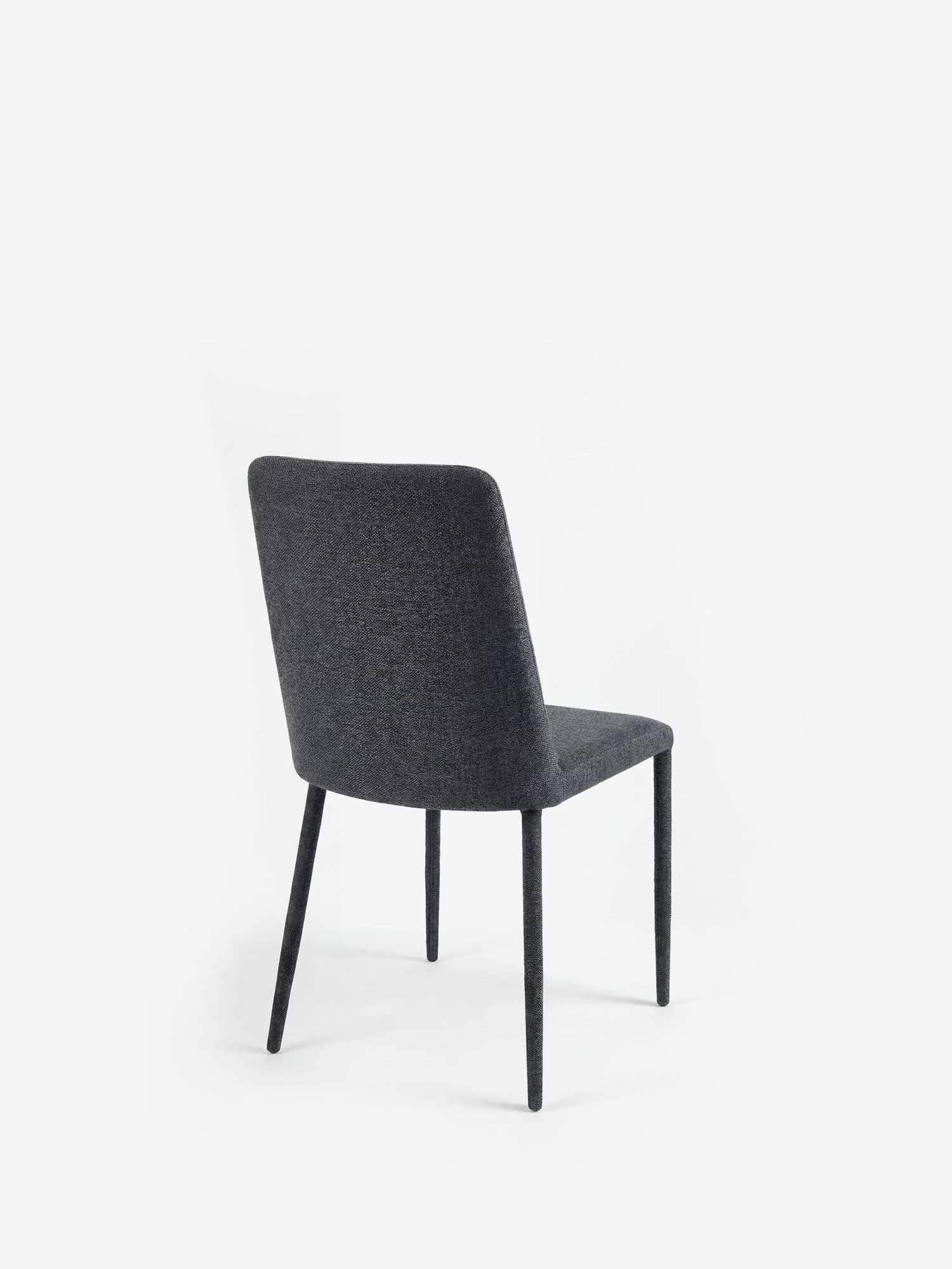 Ettore Chaise rembourrée entièrement recouverte de tissu - design élégant et contemporain