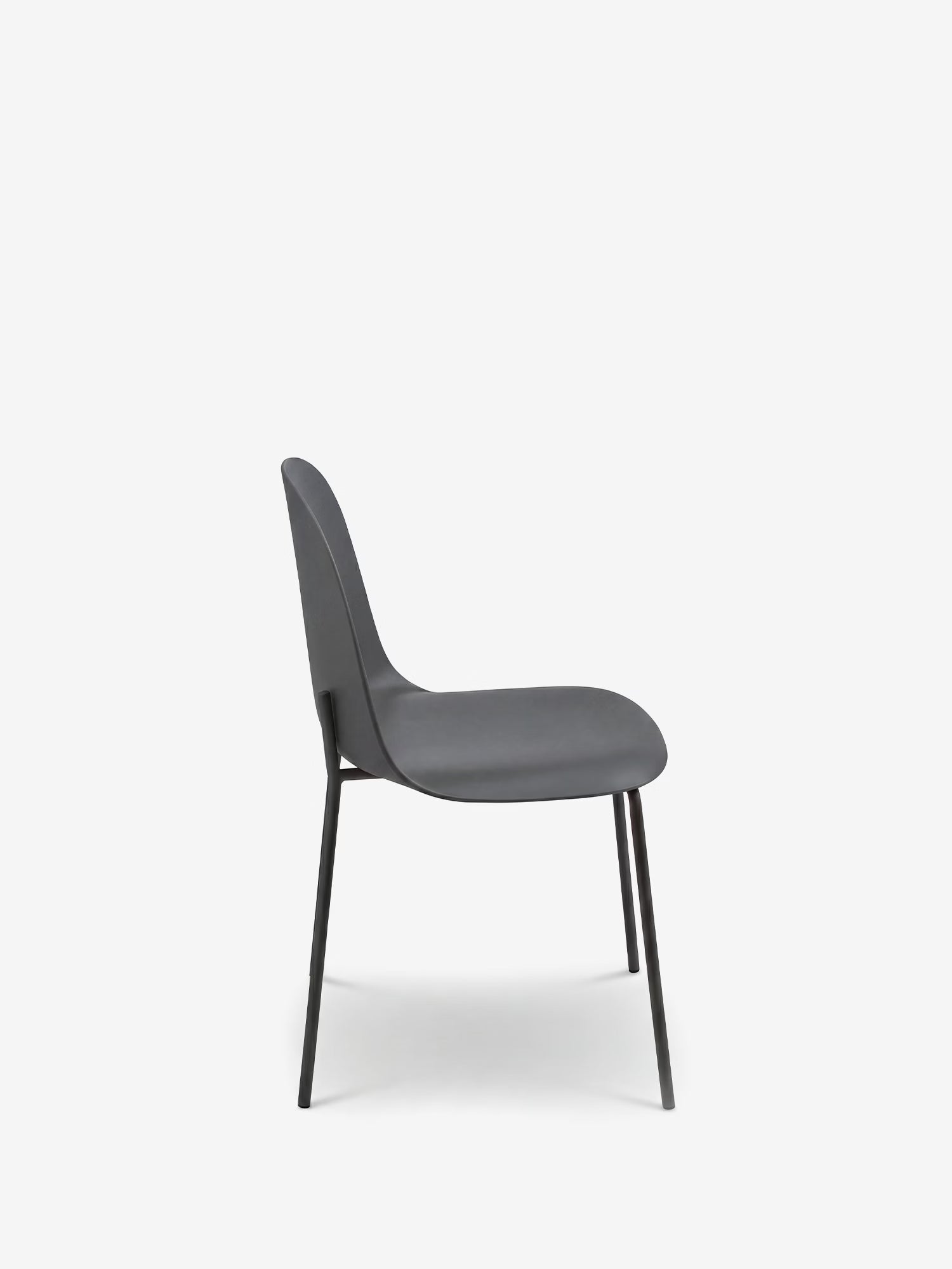 Fox Silla de polipropileno con estructura de metal a juego