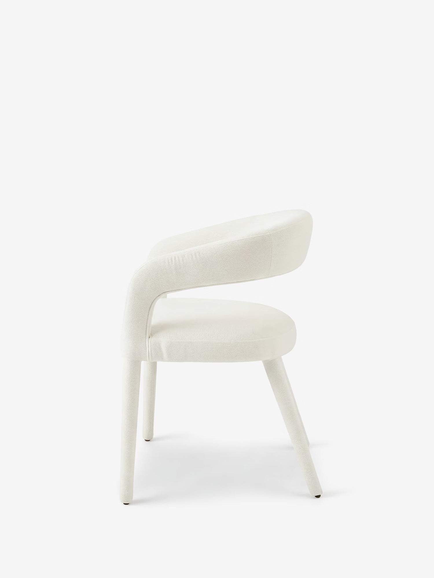 Fred Fauteuil entièrement rembourré en tissu bouclé avec pieds recouverts