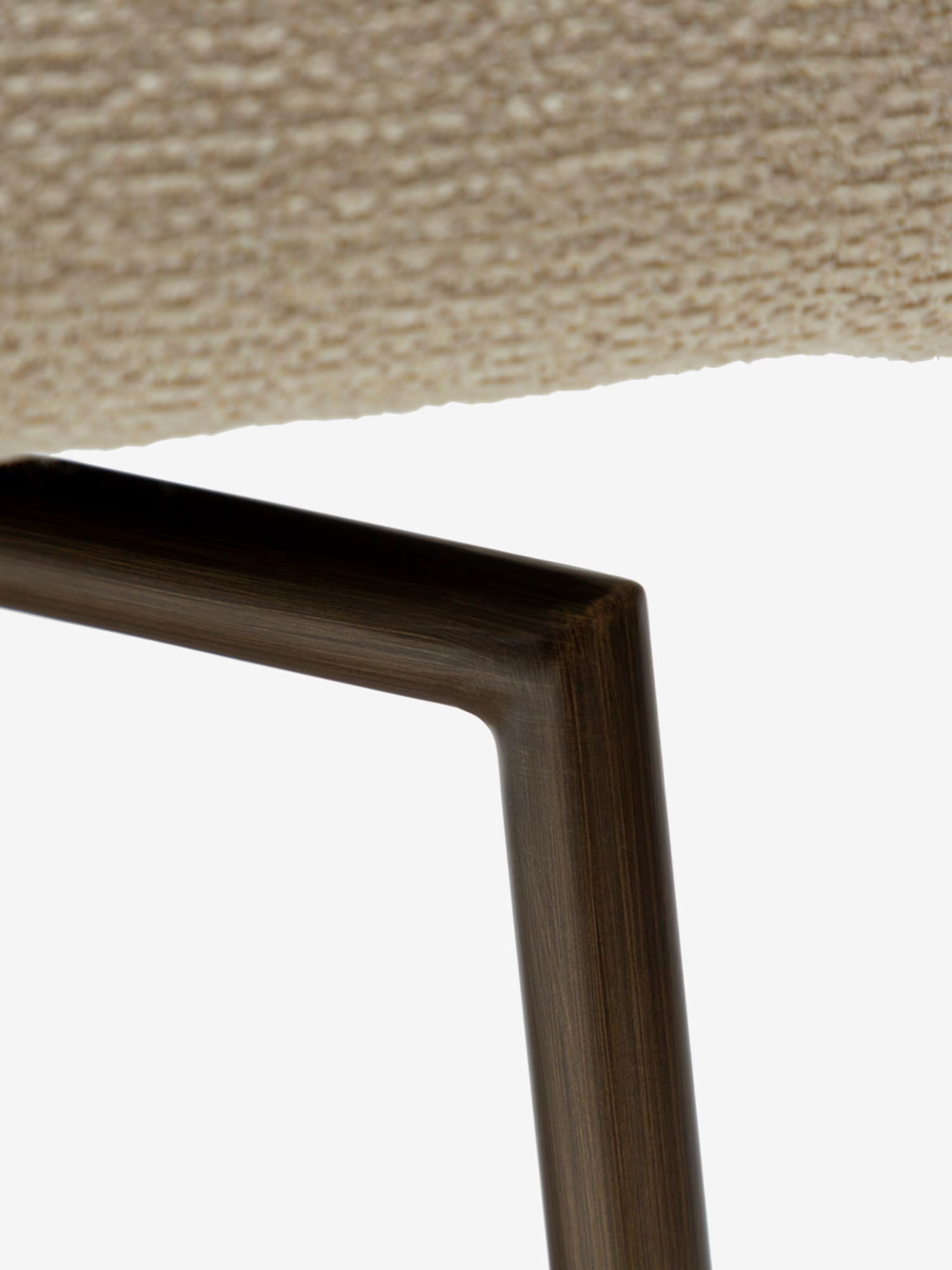 GLAM Chaise pivotante en tissu bouclé avec base en métal - design élégant et minimaliste