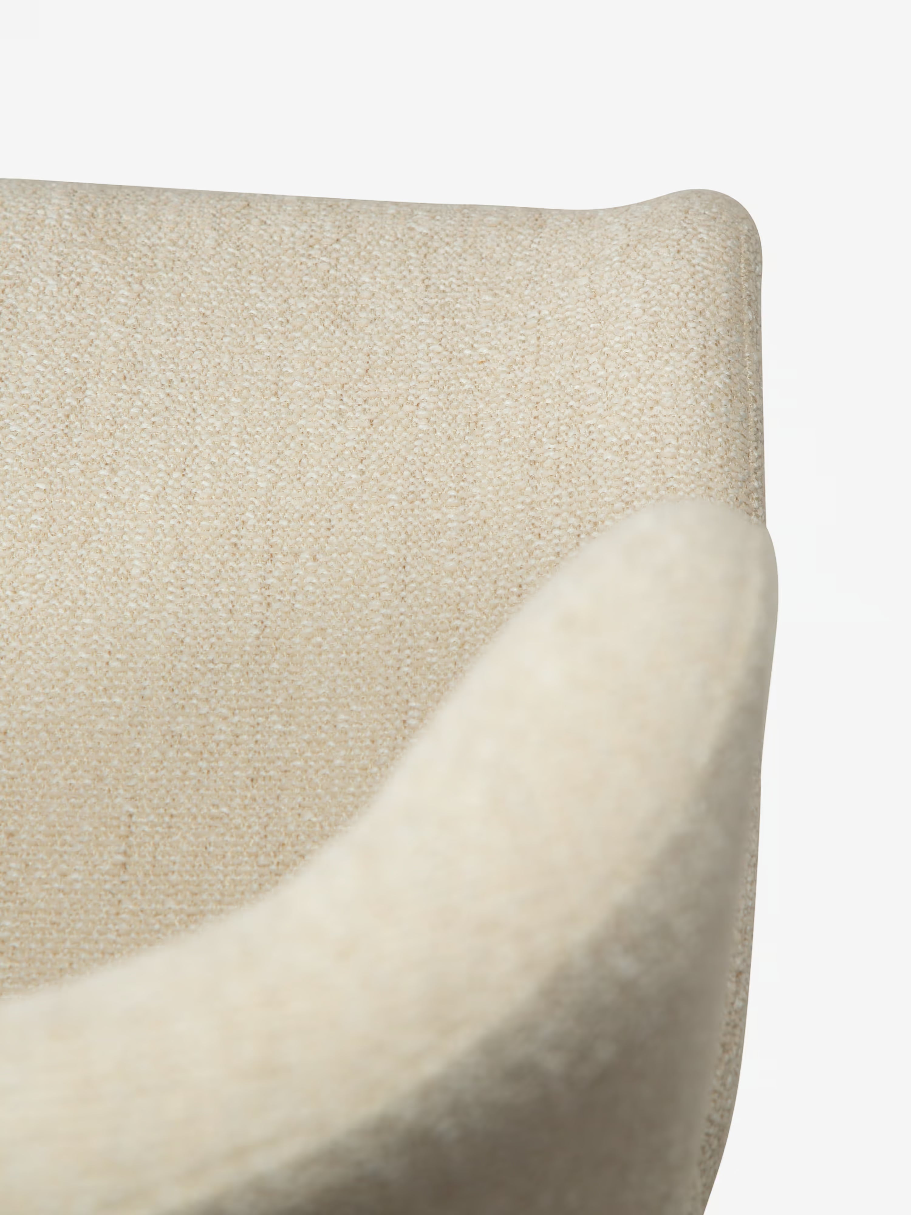 GLAM Chaise en tissu bouclé avec pieds en métal au caractère élégant