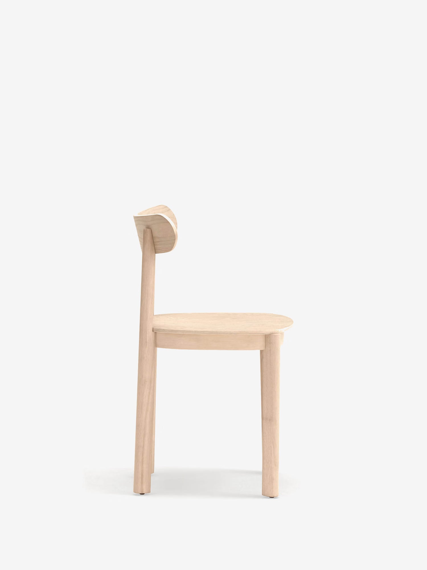 Nara Chaise en frêne et structure en bois massif finition naturelle ou noire