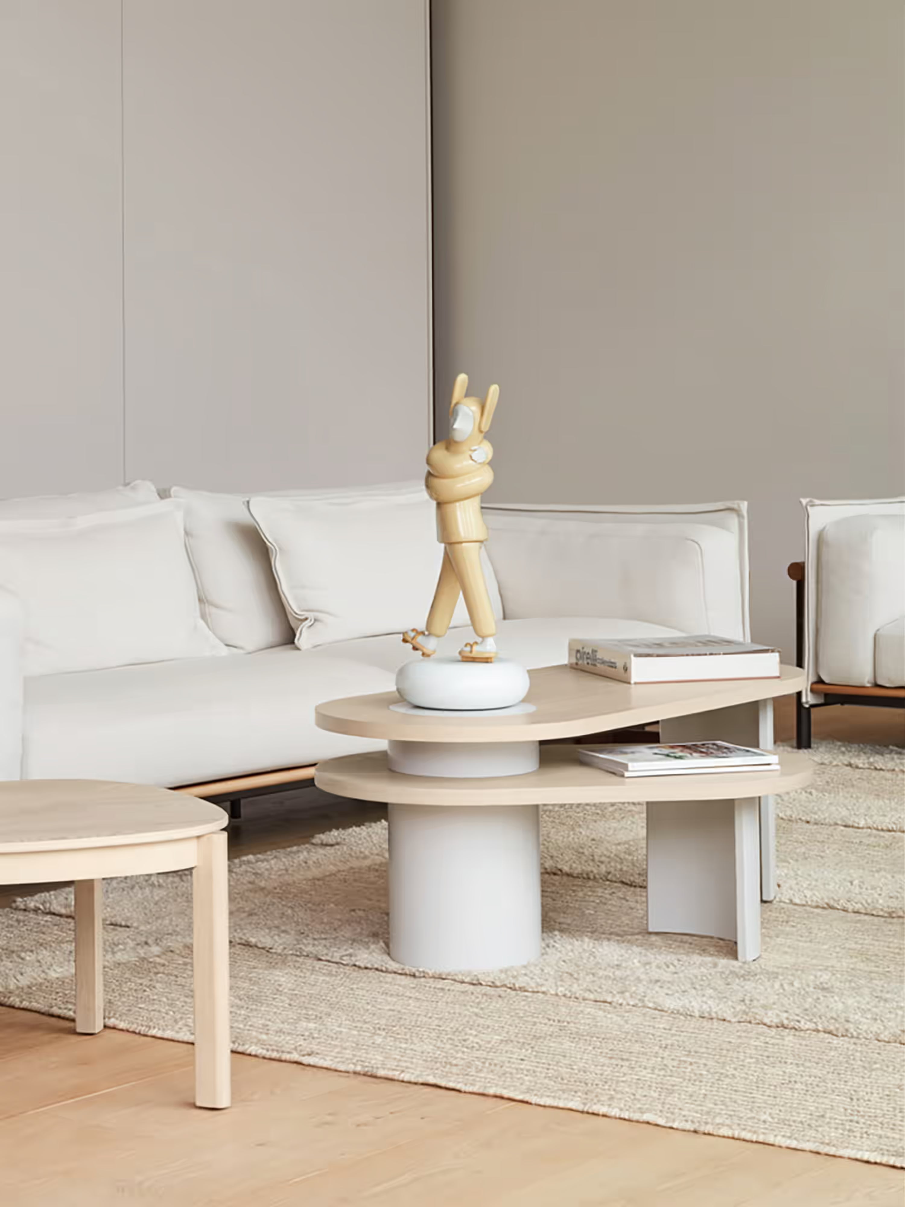 Nori Ovaler Design-Couchtisch mit zwei Ebenen - 120 cm