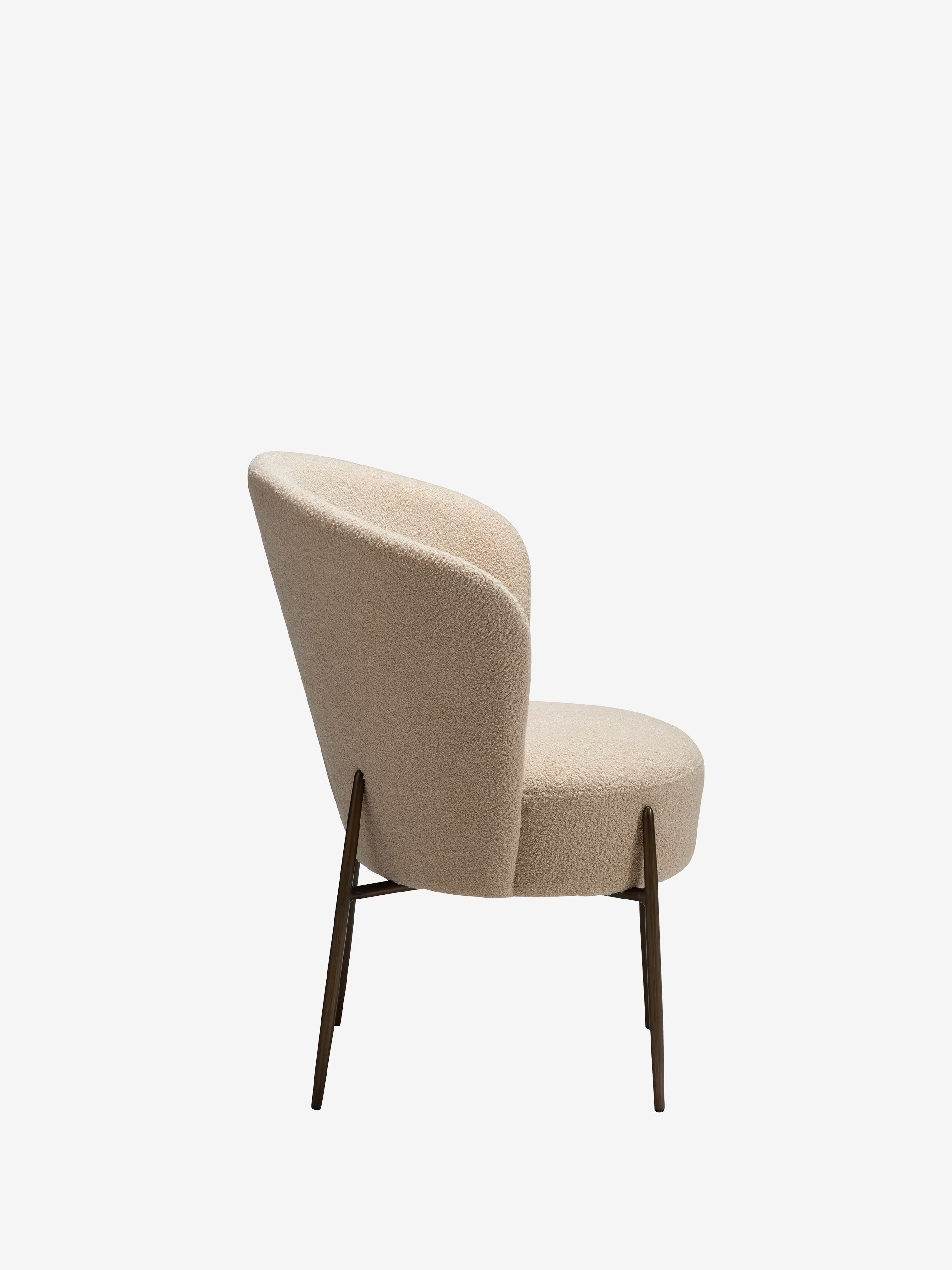 Orbit - Chaise rembourrée en bouclé RPES durable avec pieds en métal