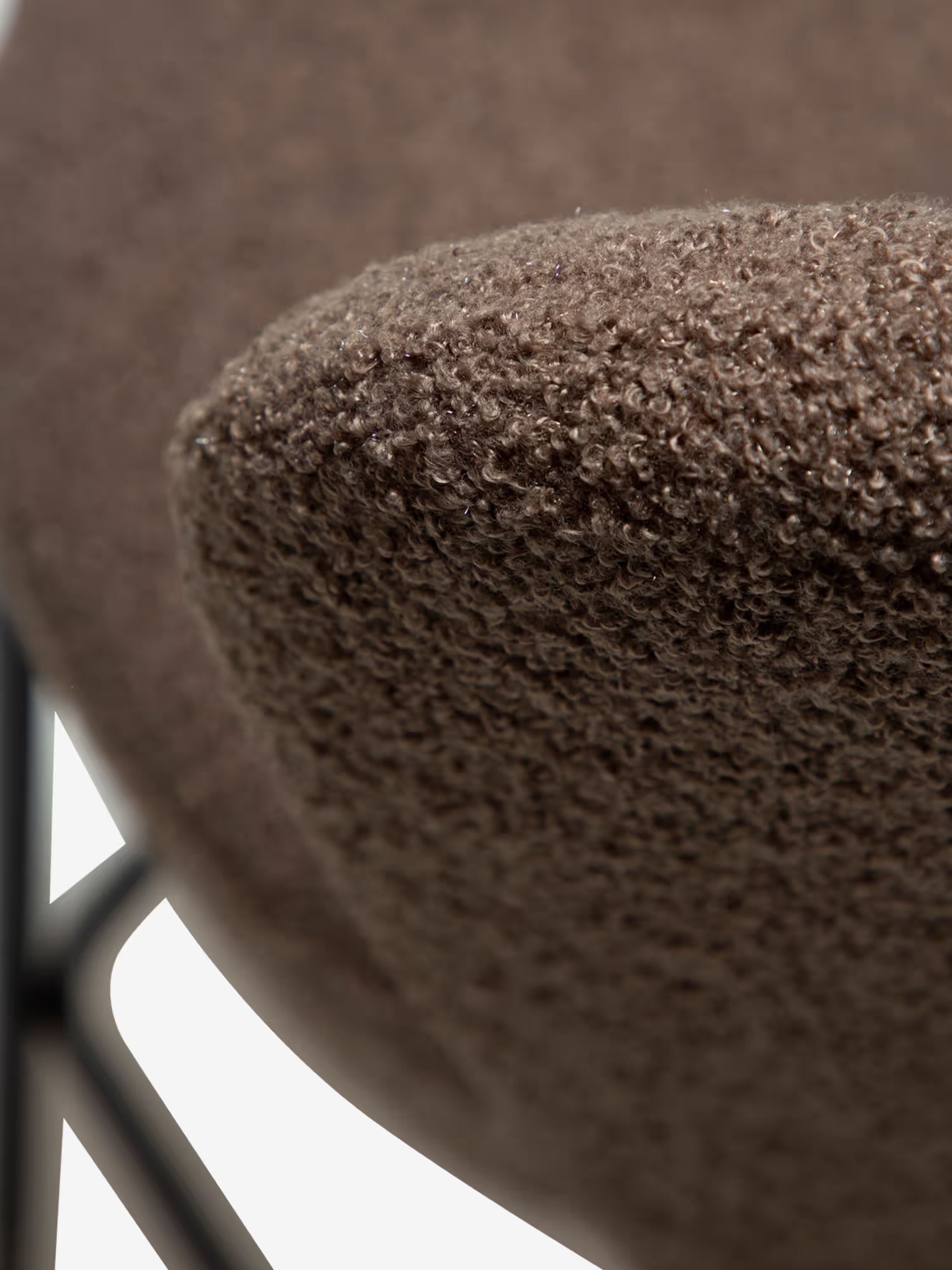 Orbit - tabouret rembourré en bouclé RPES durable avec pieds en métal
