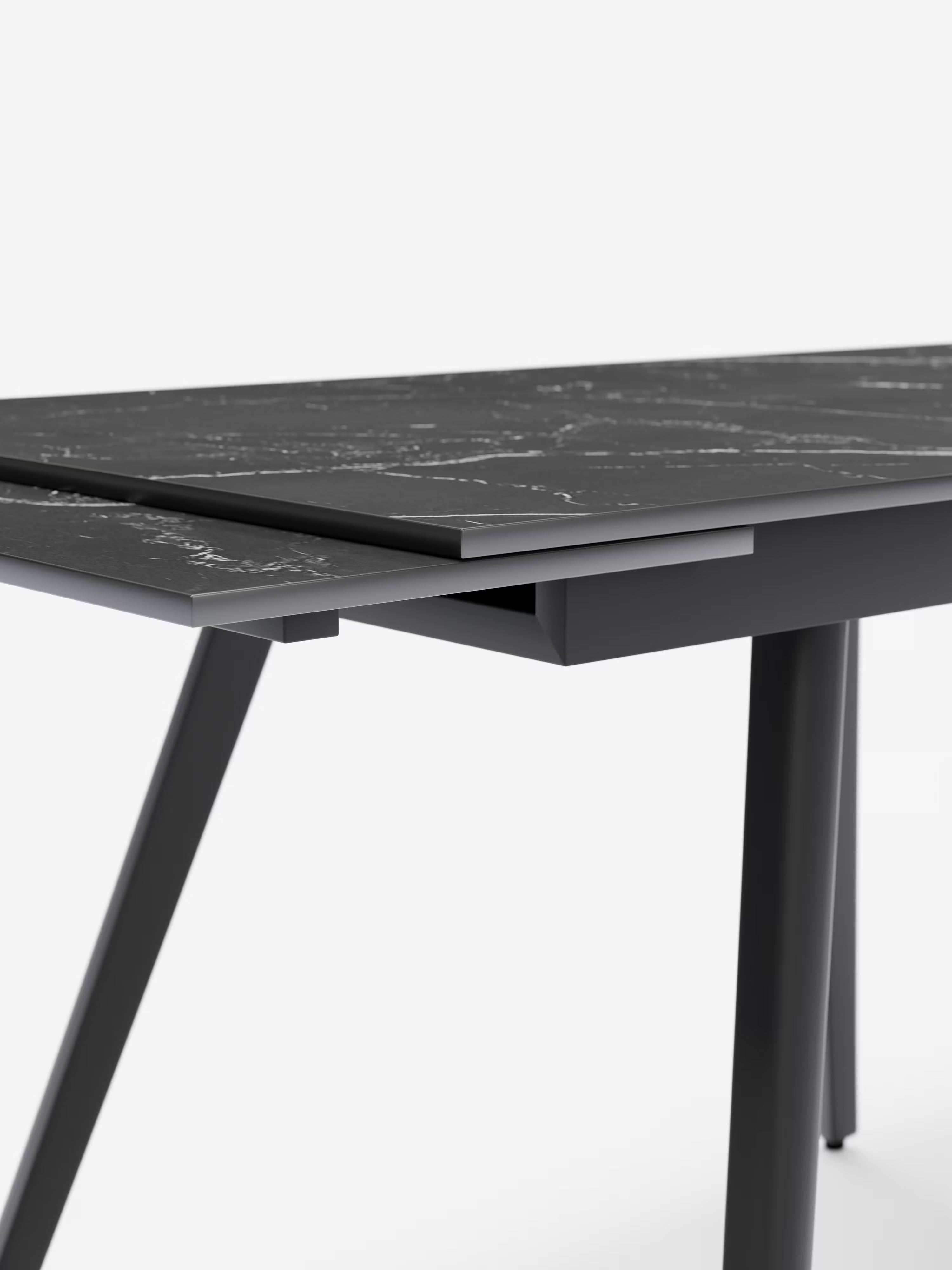 Oreste Mesa extensible efecto mármol negro – base de metal negro 120 (180) x 80 cm