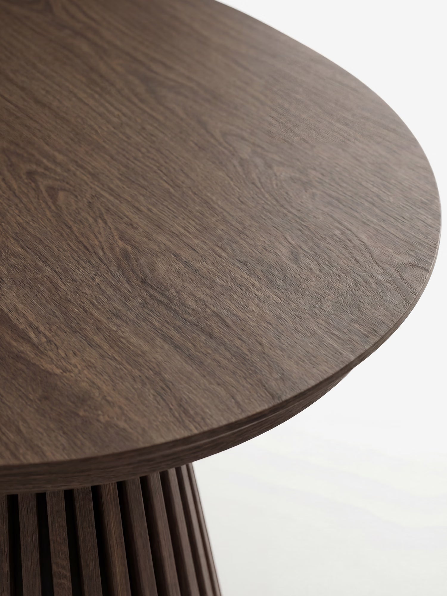 Osaka Mesa de comedor extensible en roble ahumado y bases escultóricas - de 200 a 300 cm FSC® 100%