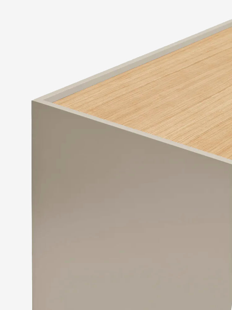 Otto cassettiera in rovere naturale e beige sabbia – Comò moderno 88 x 78 cm