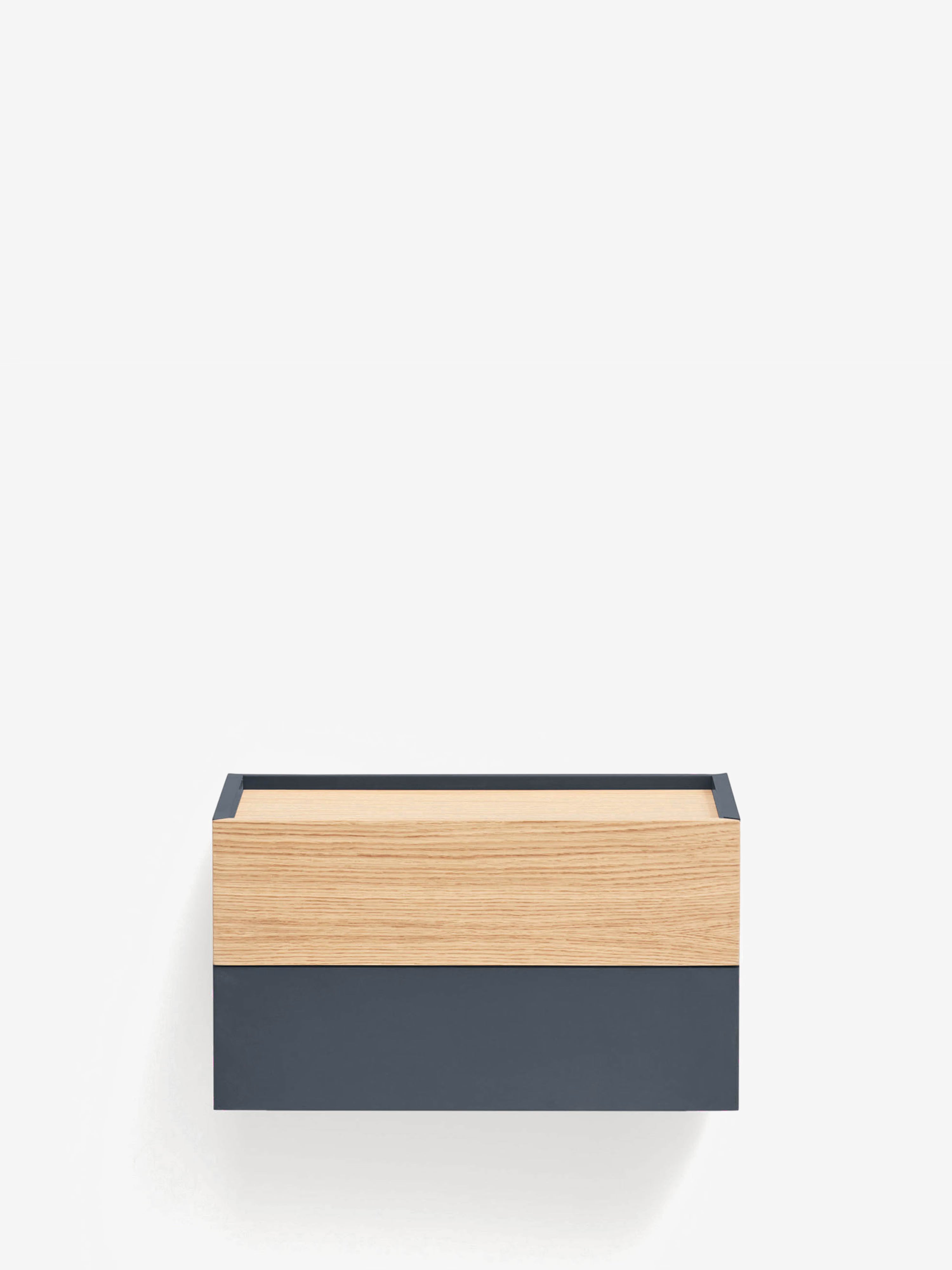 Otto comodino sospeso in rovere naturale e mdf grigio antracite – 50 x 29 cm