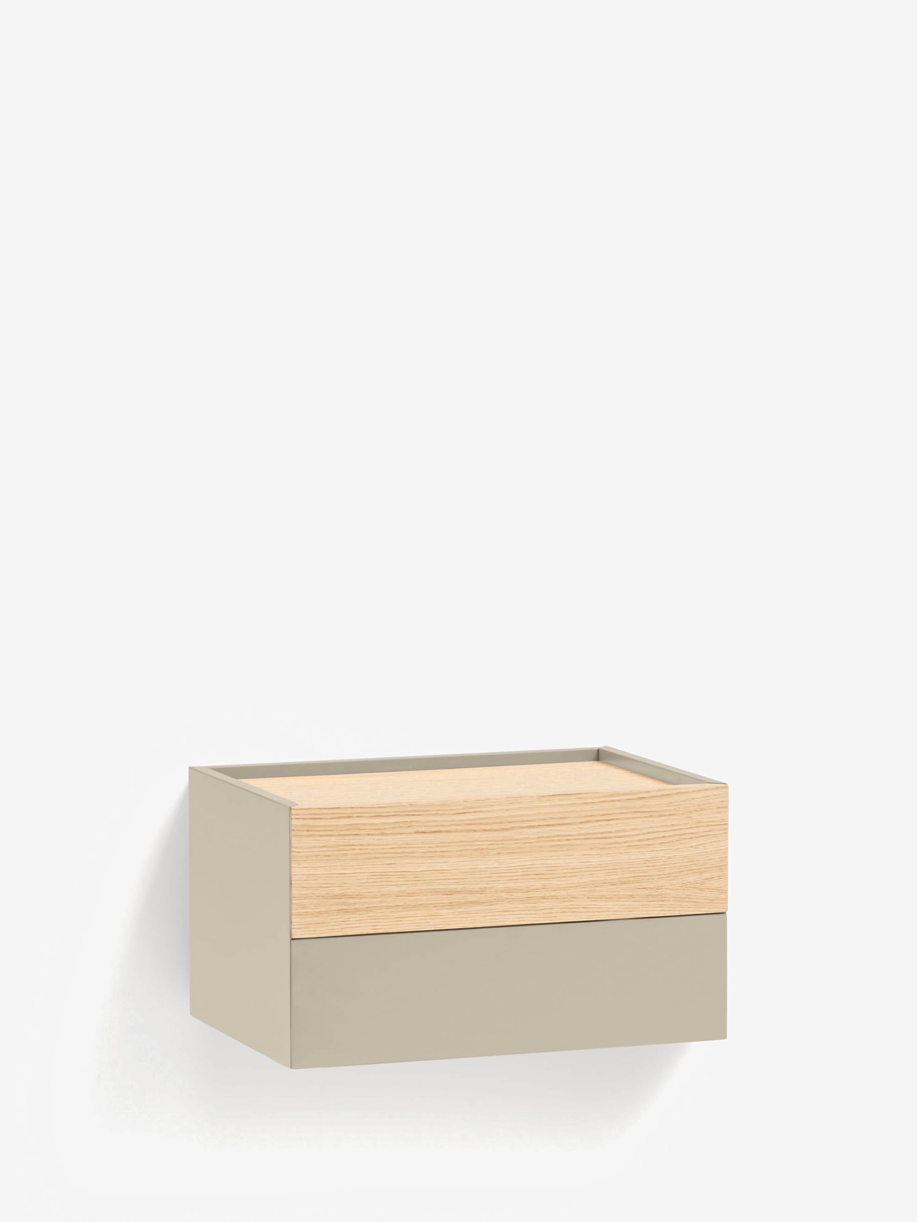 Otto comodino sospeso in rovere naturale e beige sabbia – 50 x 29 cm