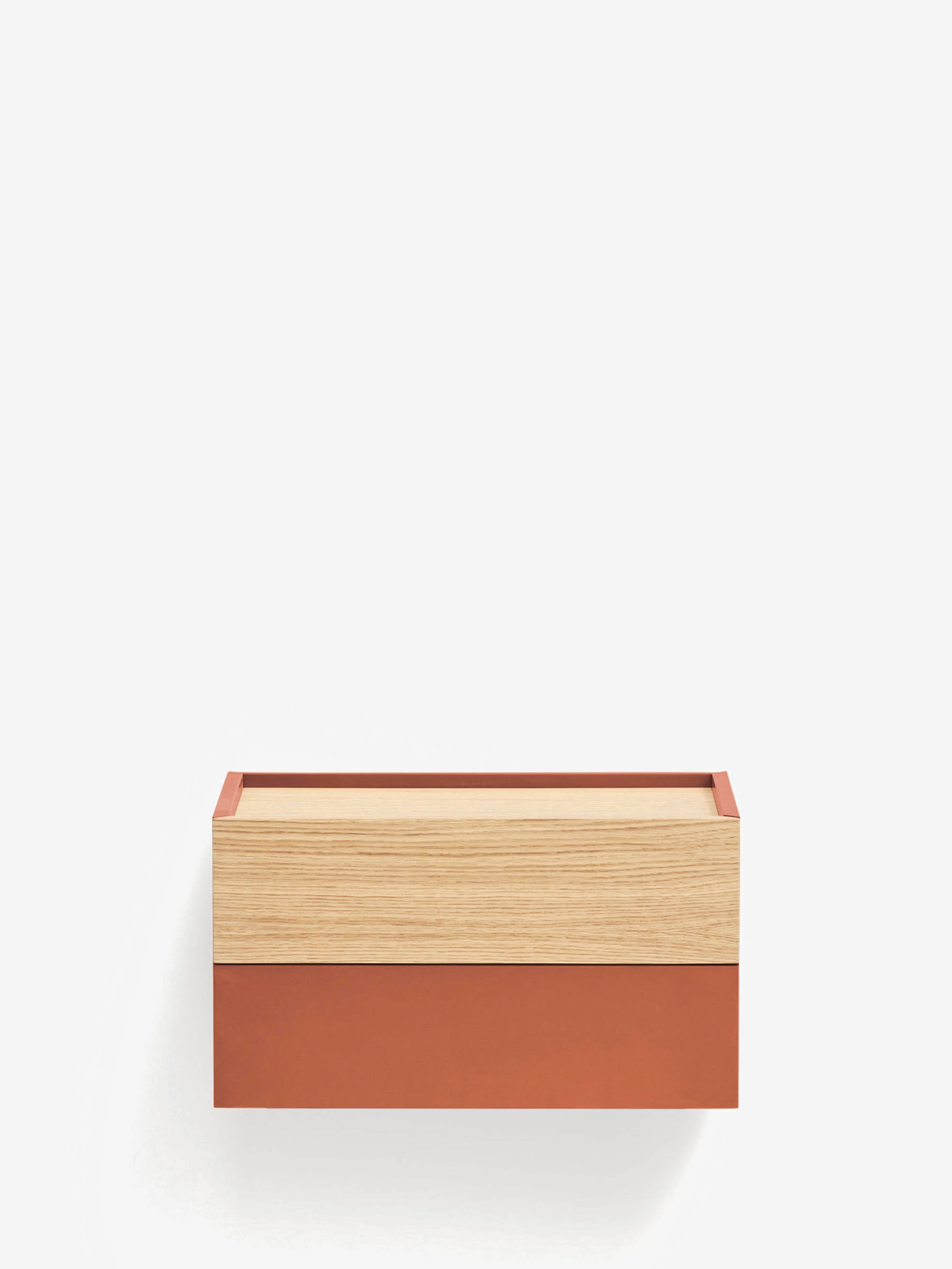 Otto comodino sospeso in rovere naturale e mdf terracotta – 50 x 29 cm