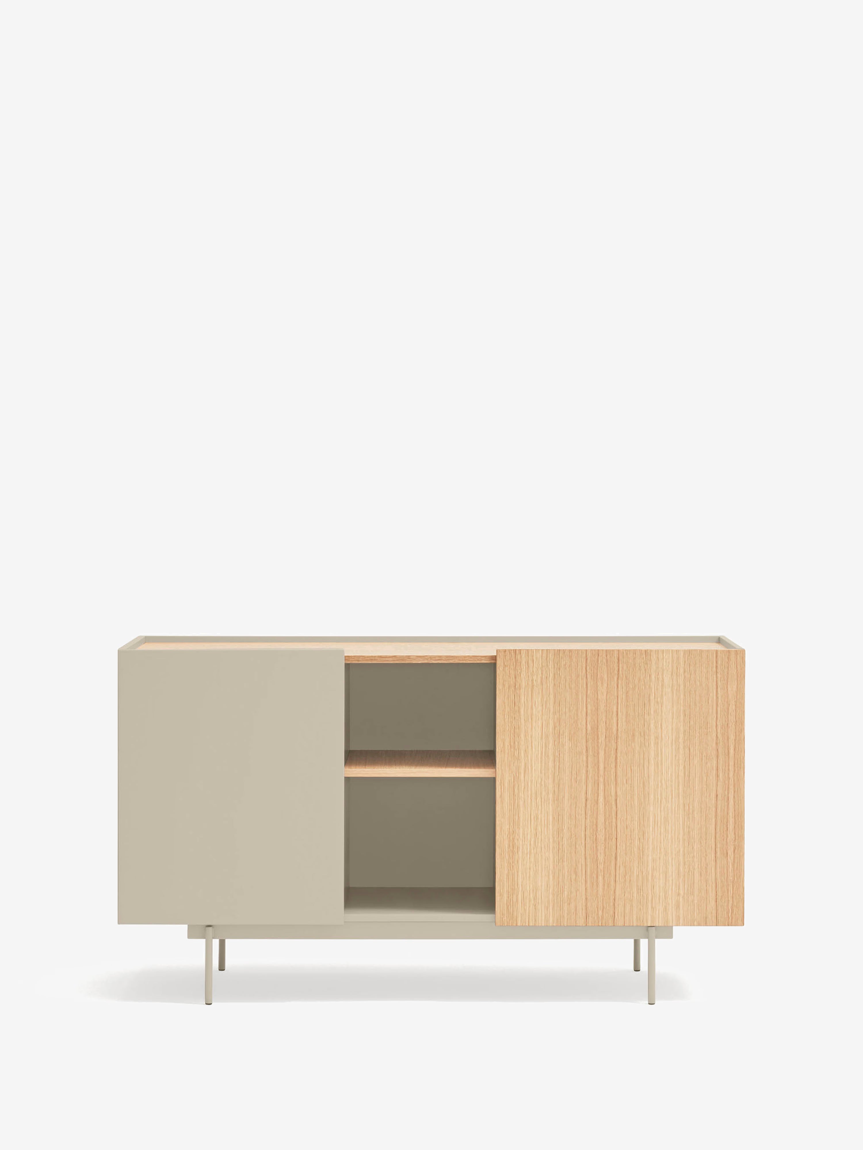 Otto aparador de 2 puertas en roble natural y beige arena – aparador moderno 135 x 78 cm