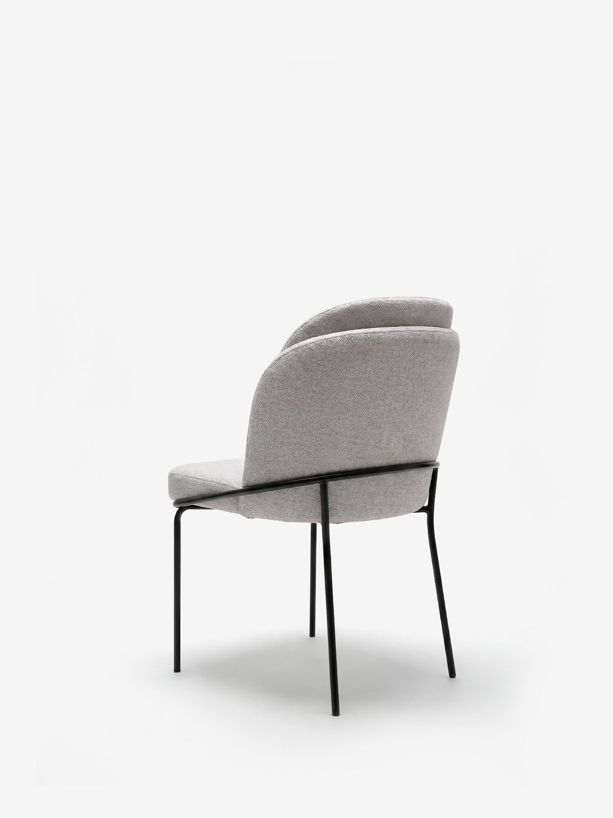 Plissé upholstered chair in waterproof cream fabric - pleated backrest and black metal legs