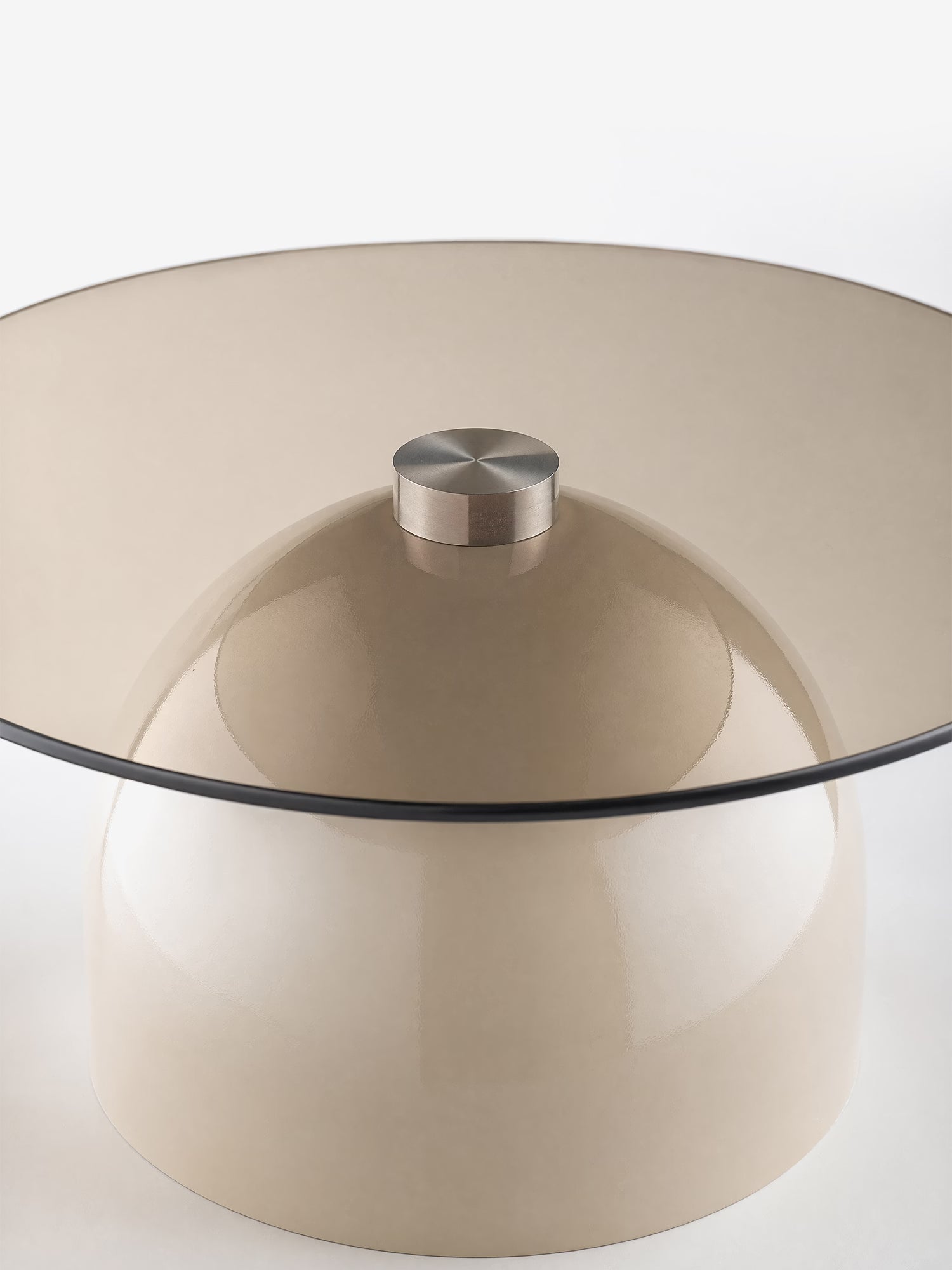 Ravello Runder Couchtisch aus gehärtetem Glas und Metall grau / beige Ø70 cm
