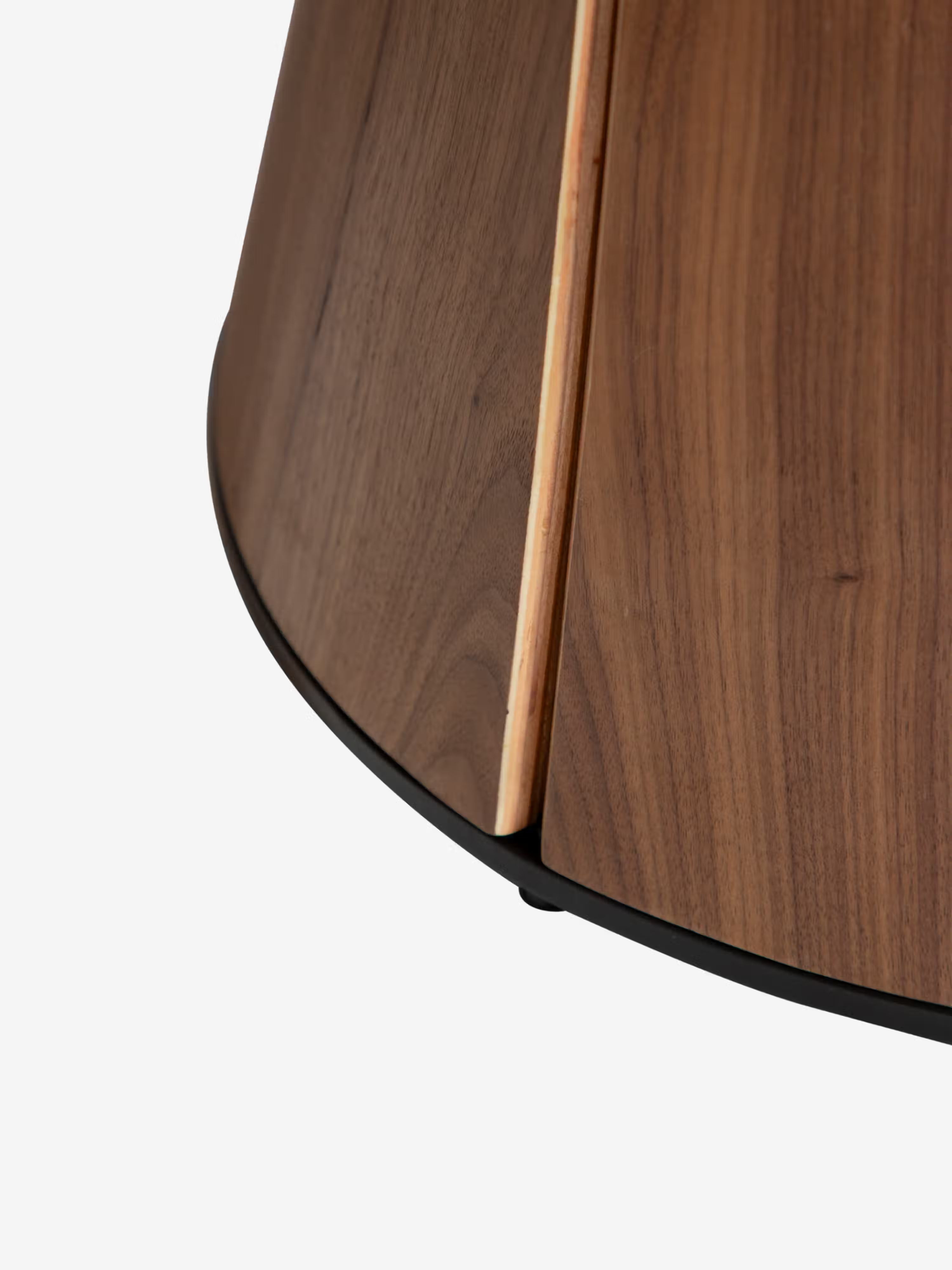 Root mesa de comedor escultórica en madera de nogal 220 x 110 cm