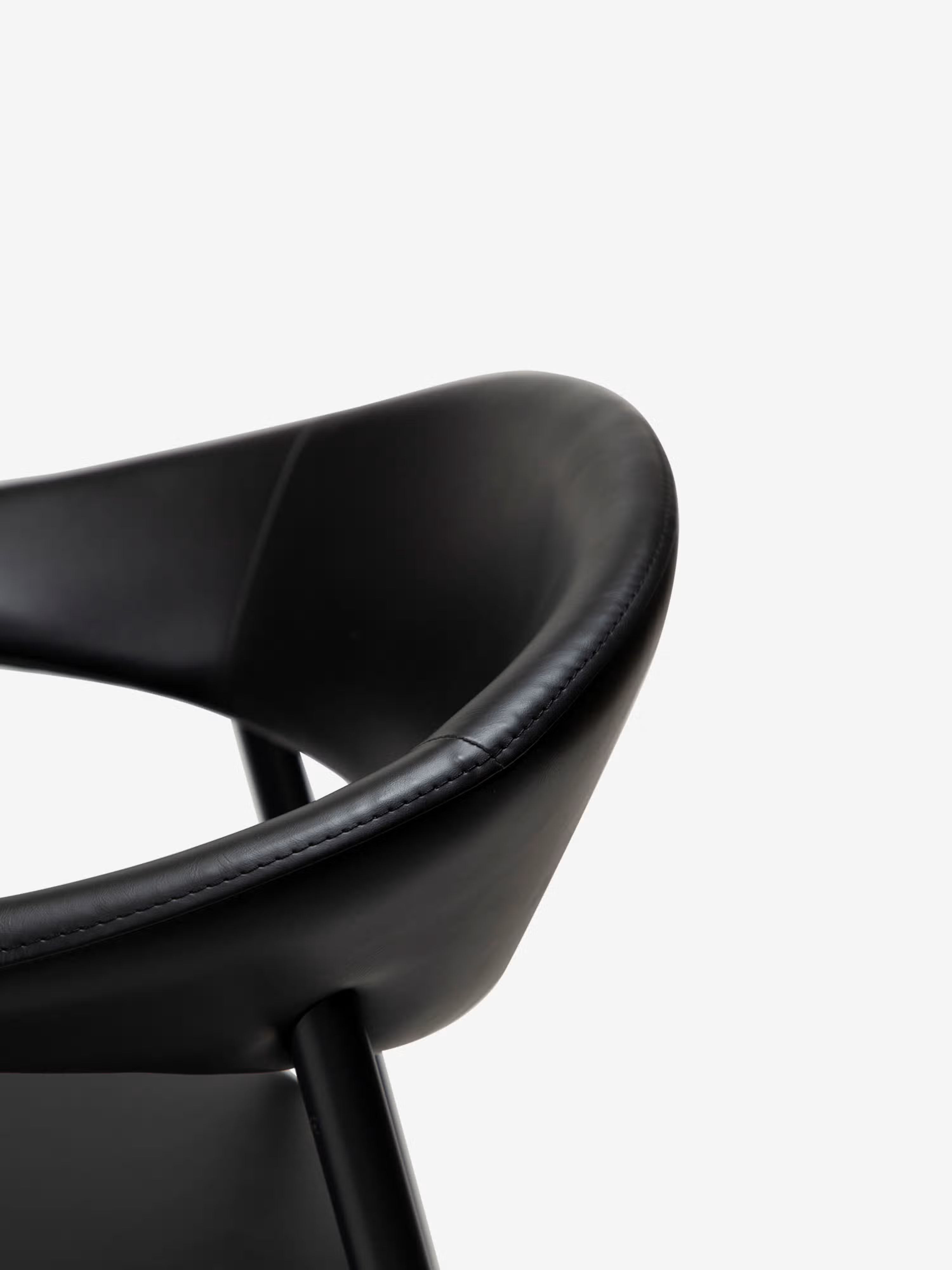 Rover chaise avec accoudoirs en cuir art. - design moderne industriel-chic