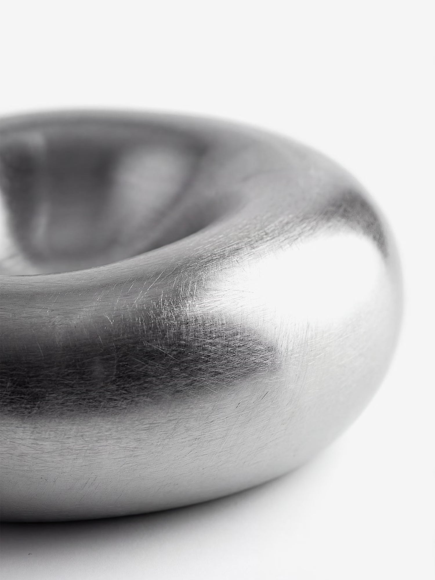 Shine cuenco decorativo de gres con efecto plata cromada
