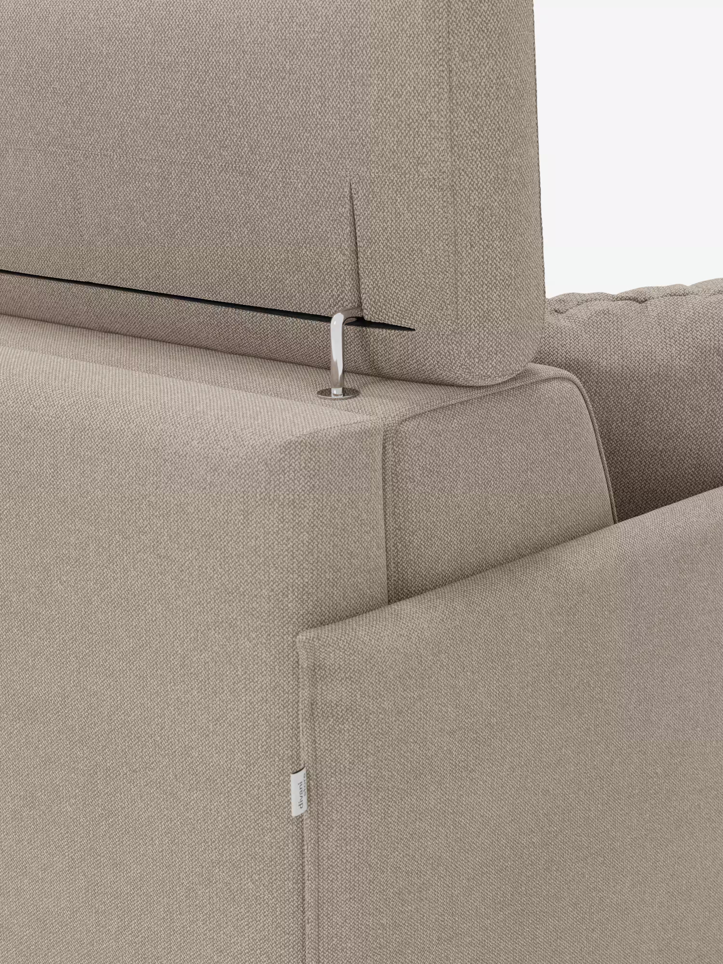 Sole Divano letto angolare con penisola contenitore – poggiatesta reclinabili e rivestimento smacchiabile