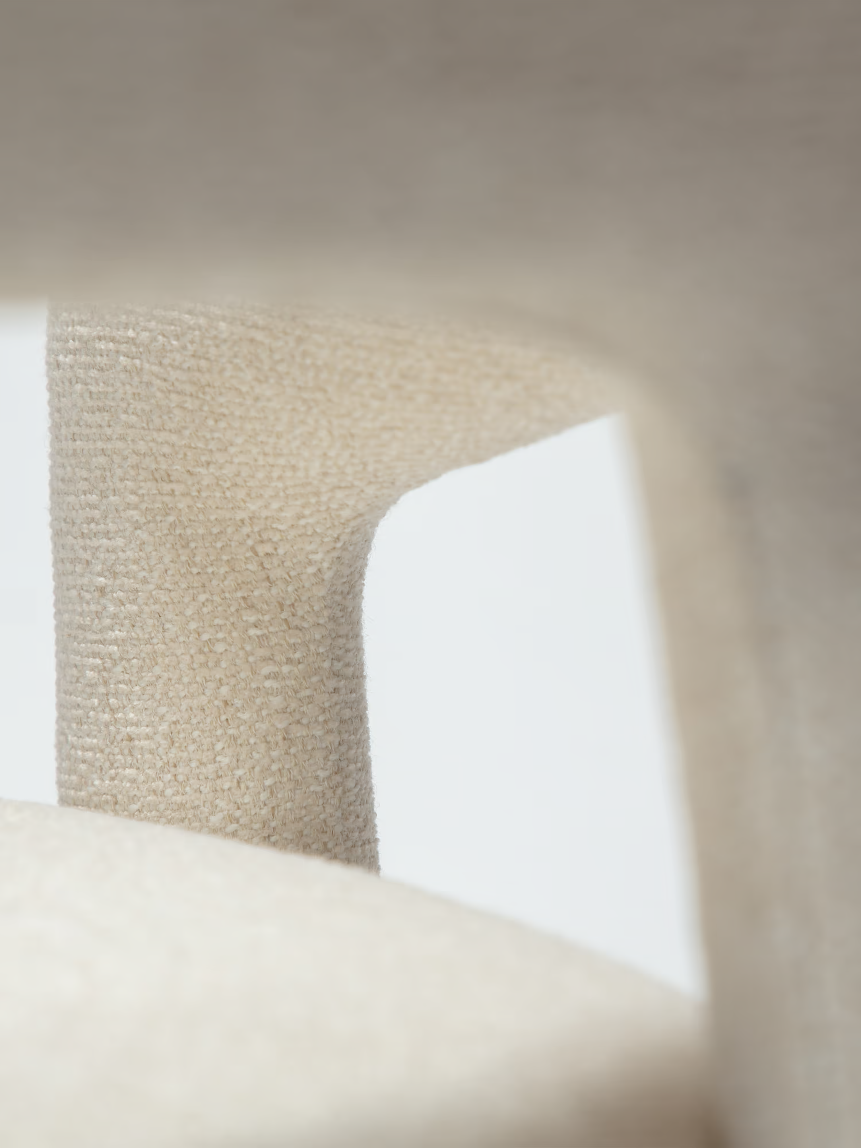 Splendor chaise en tissu certifié Oeko-tex - Bouclé de Charme & Confort Enveloppant