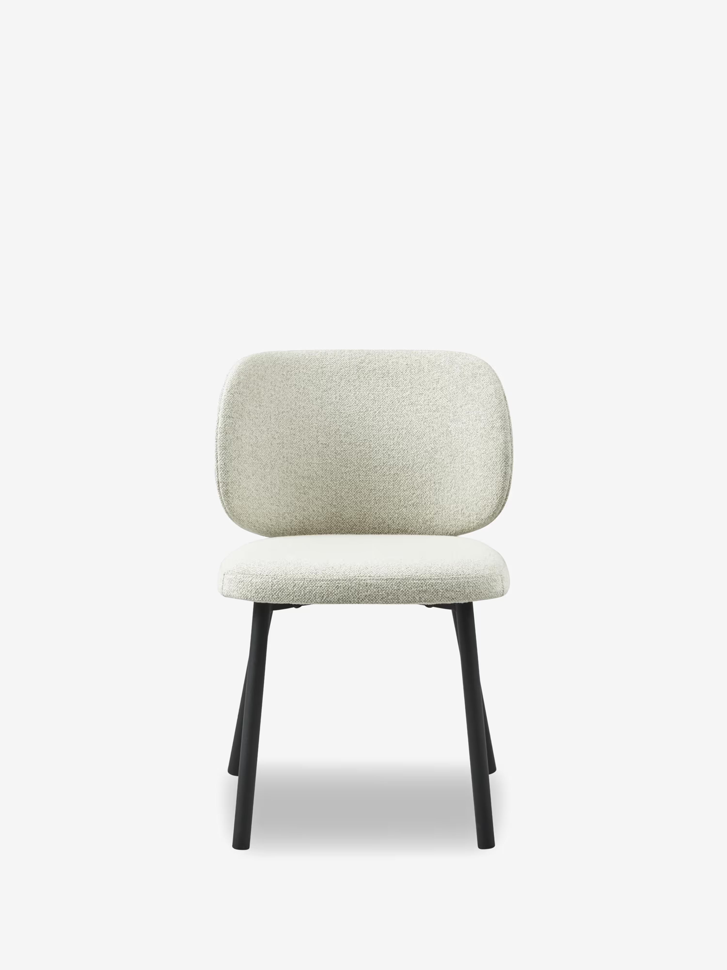 Swan Chaise en bouclé doux tendance certifié avec pieds noirs en métal