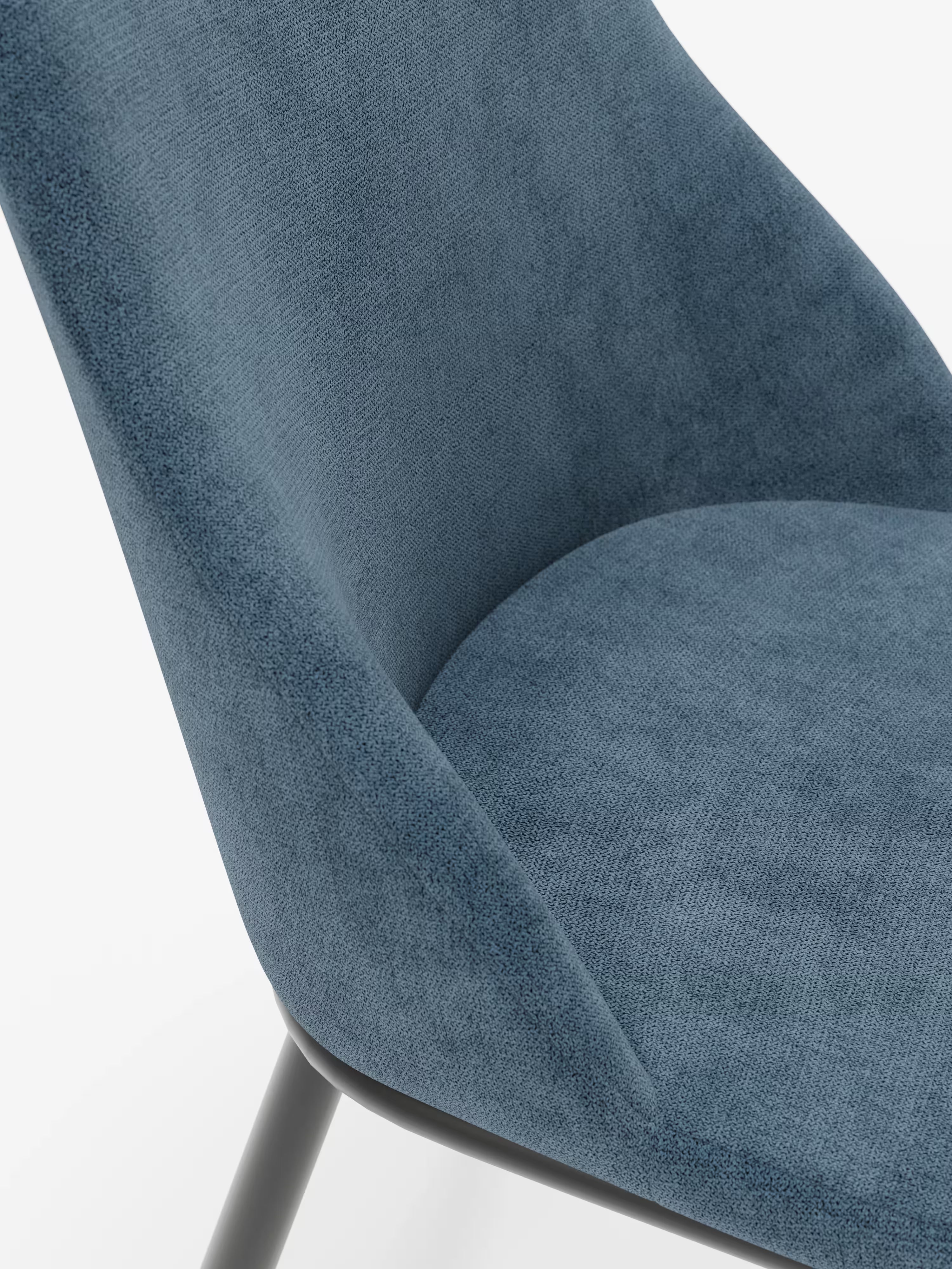 Chaise Tallin en tissu bleu avec pieds en métal laqué noir