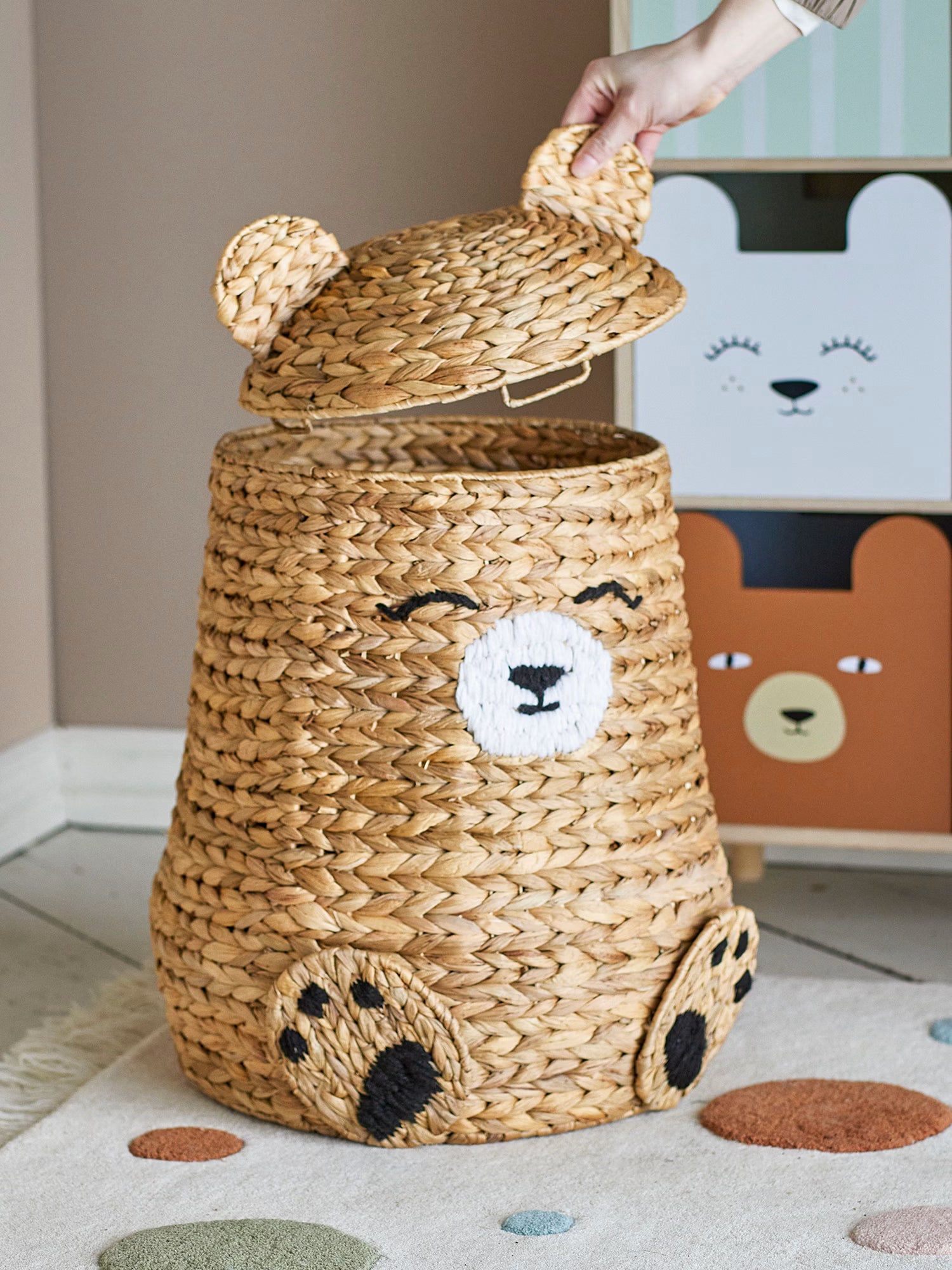 Timone Natural water hyacinth storage basket with teddy bear lid