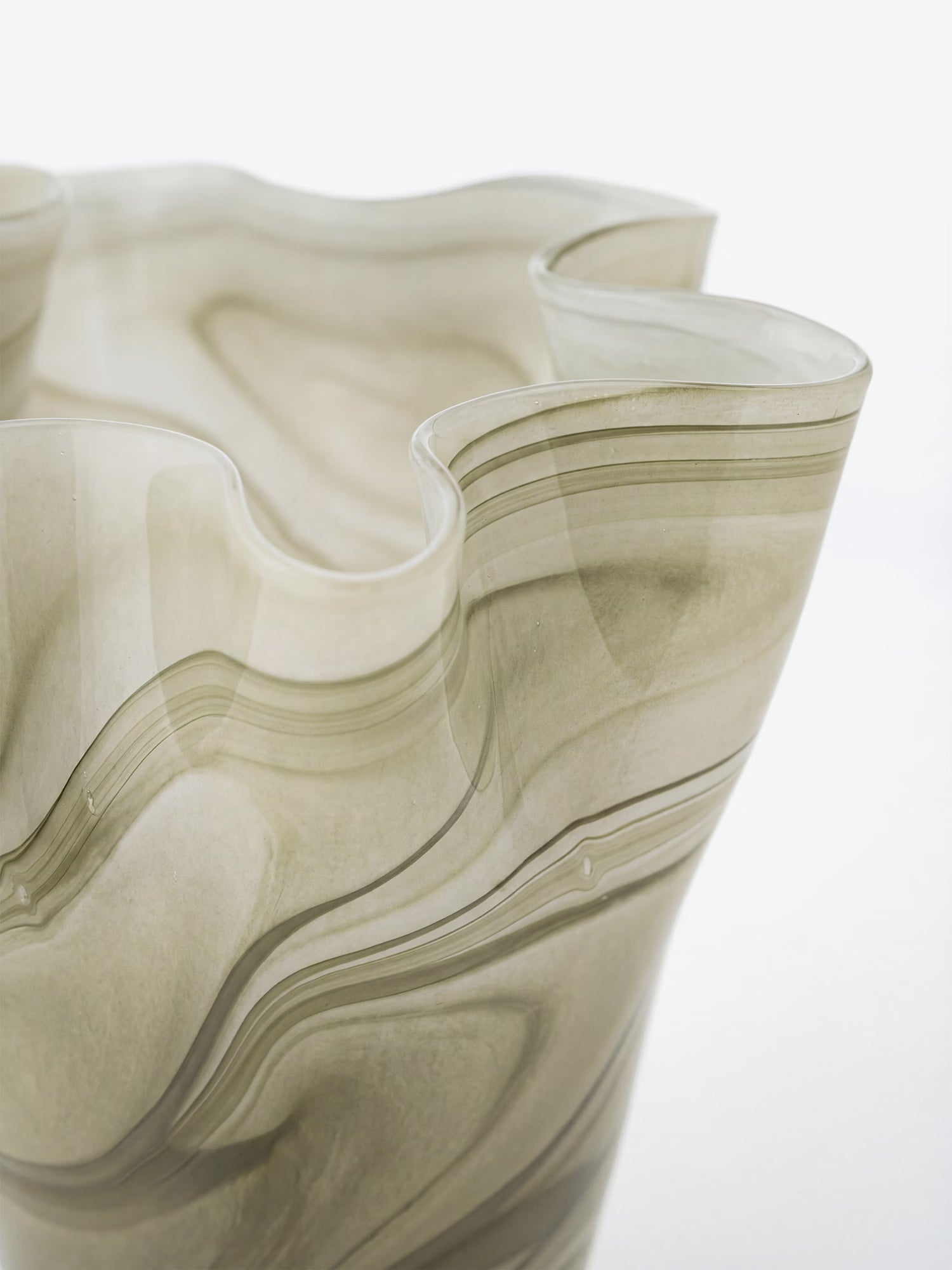 Toryn Vase décoratif en verre vert marbré soufflé bouche